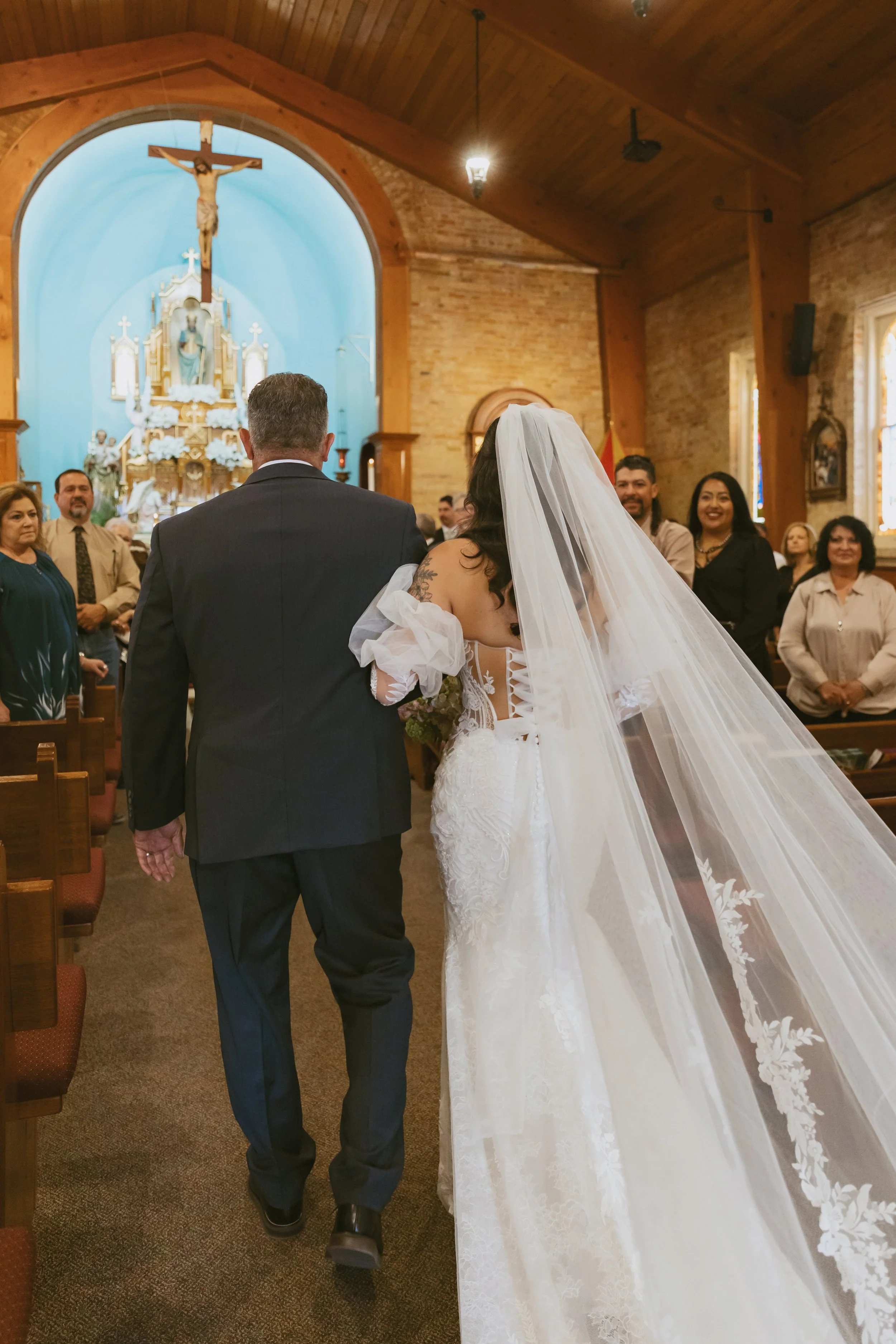 Regan + Joel Wedding The blue door ceremony Heart and Seoul Photography53.jpg