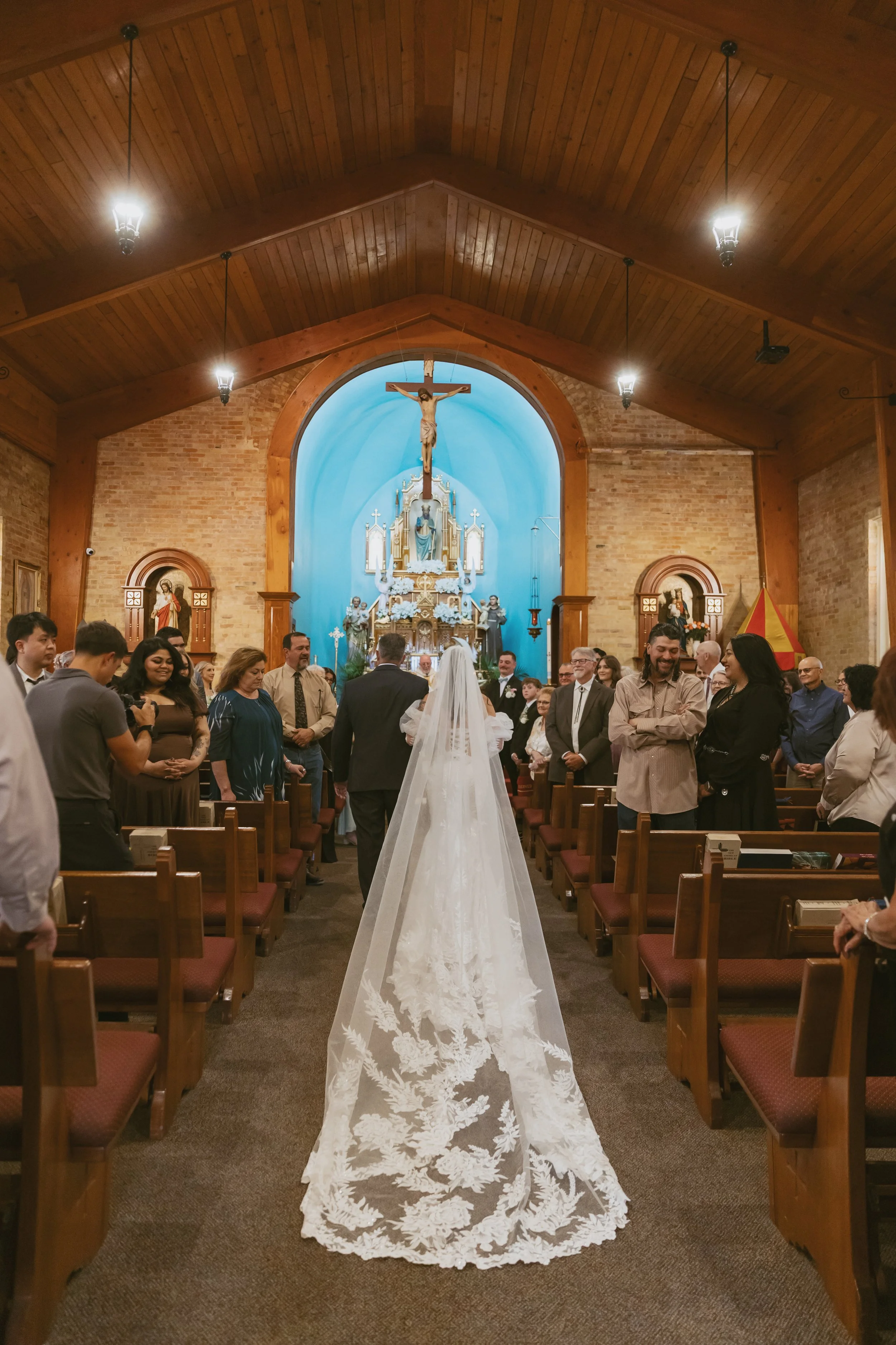 Regan + Joel Wedding The blue door ceremony Heart and Seoul Photography55.jpg