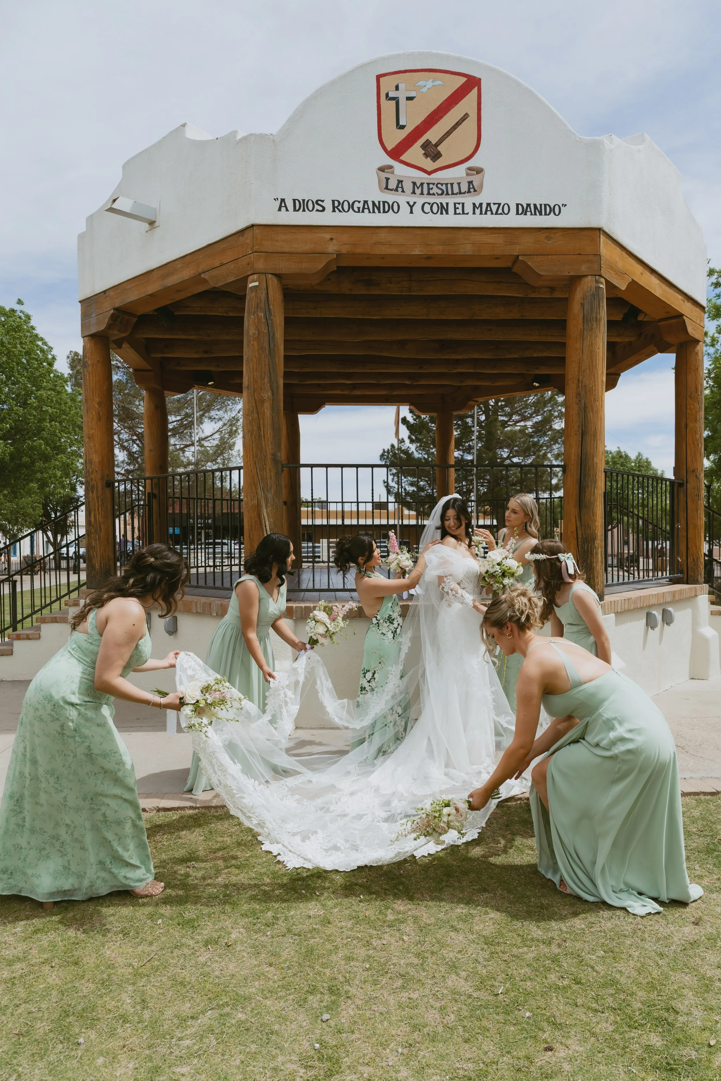 Regan + Joel Wedding The blue door Wedding Party Heart and Seoul Photography119.jpg