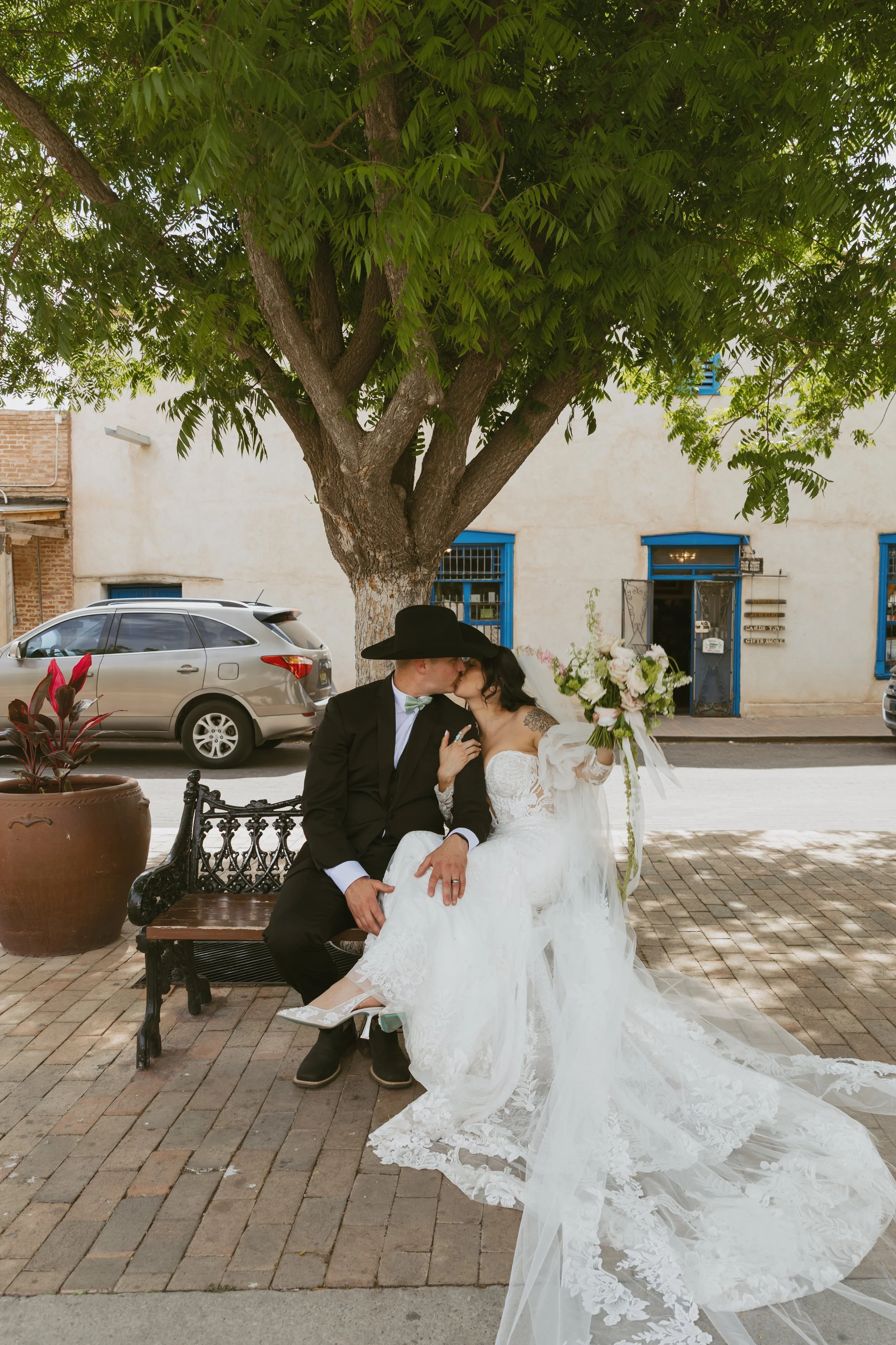 Regan + Joel Wedding The blue door Couple Heart and Seoul Photography63.jpg