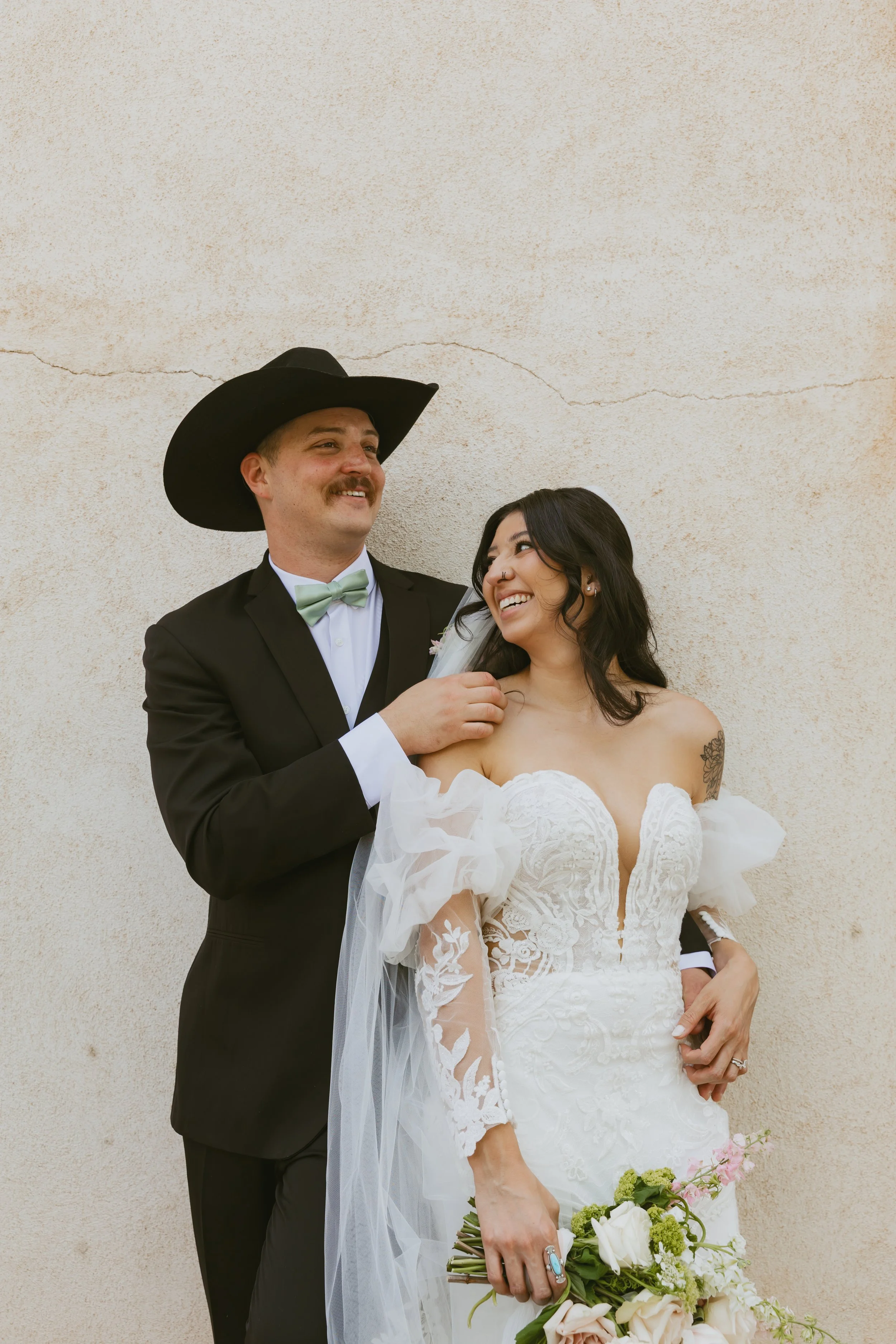 Regan + Joel Wedding The blue door Couple Heart and Seoul Photography87.jpg