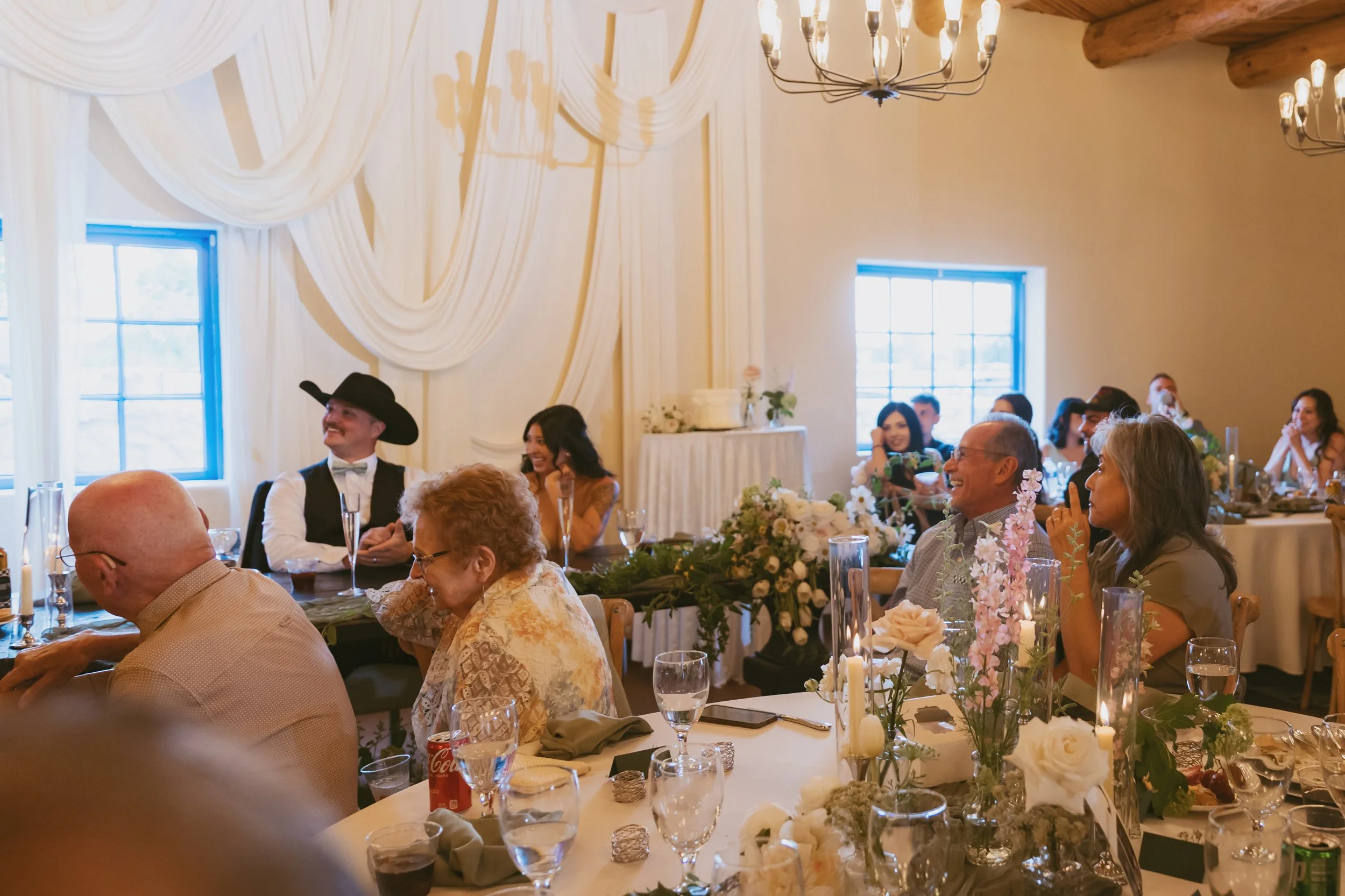 Regan + Joel Wedding The blue door Reception Heart and Seoul Photography185.jpg