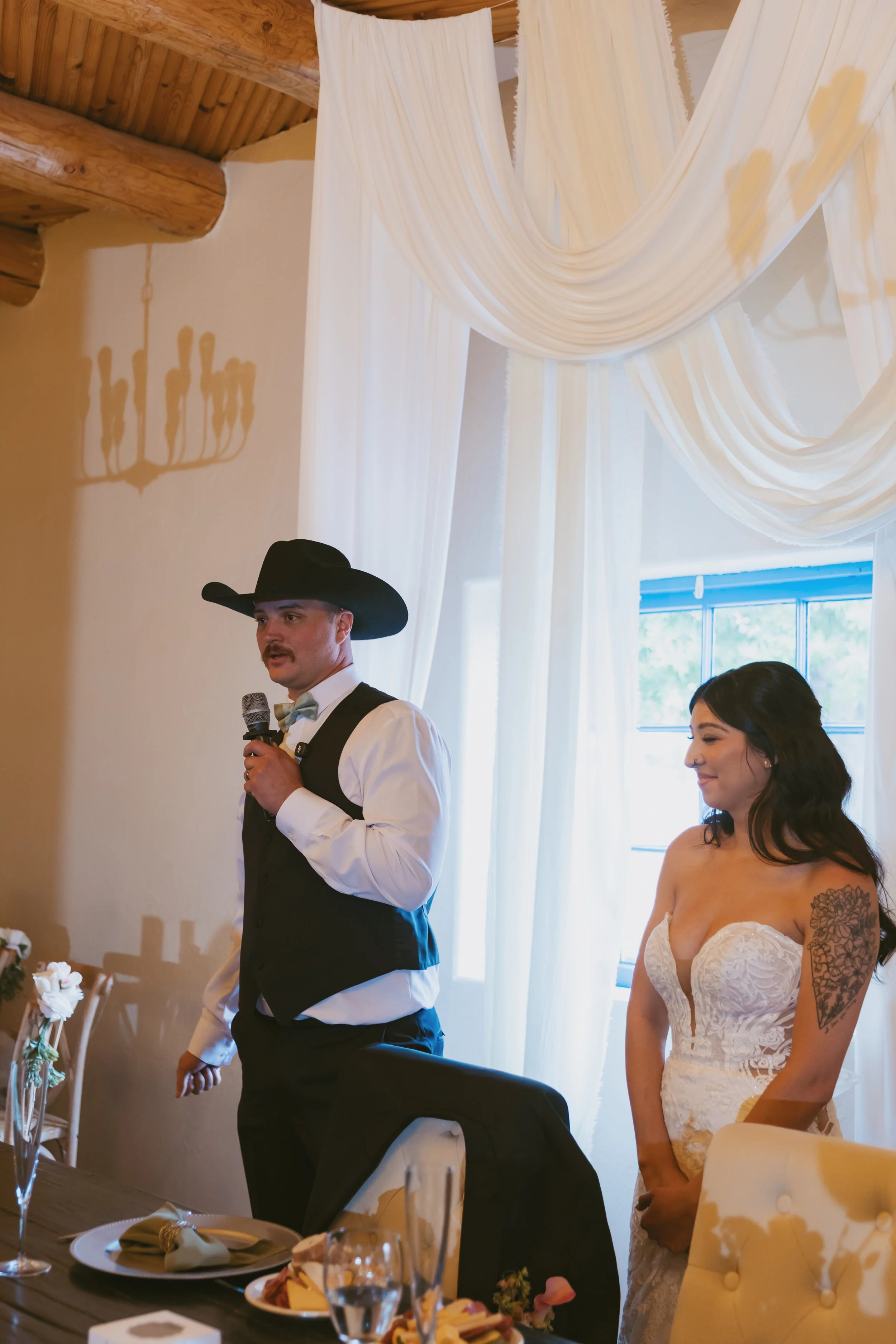 Regan + Joel Wedding The blue door Reception Heart and Seoul Photography163.jpg
