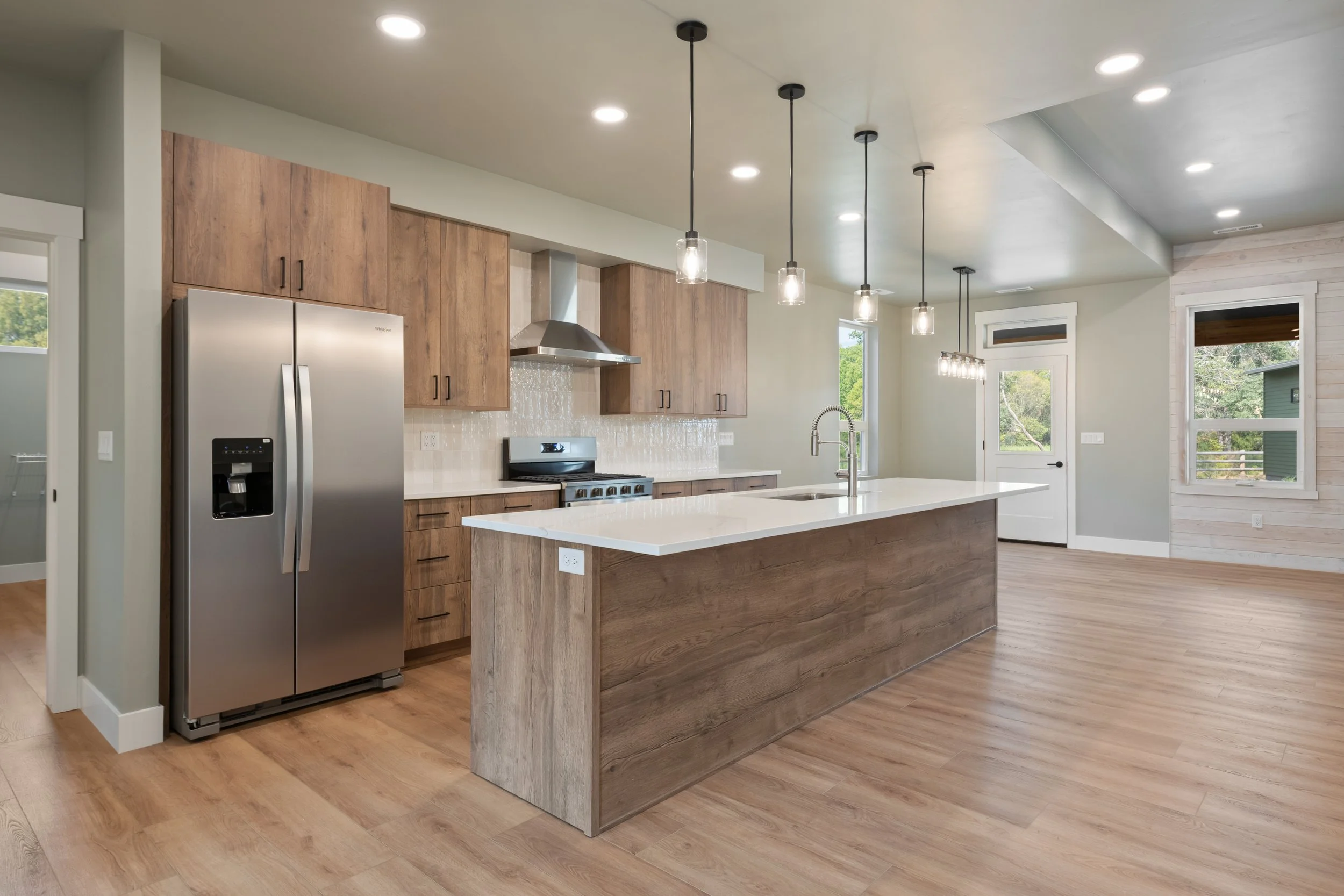 4 GRID - kitchen (INT_P-2).jpg