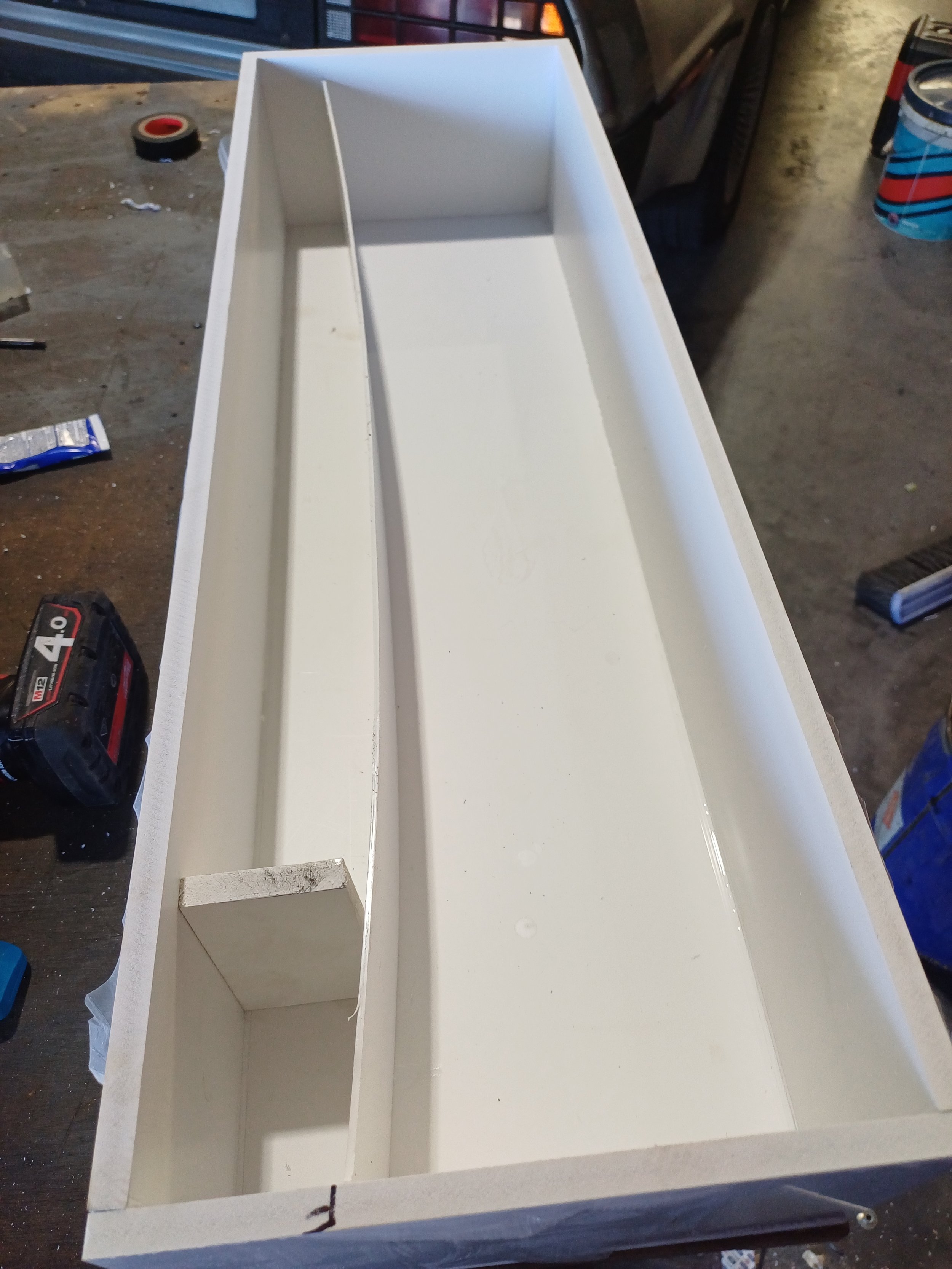 2007 Vectrix battery box design no cells