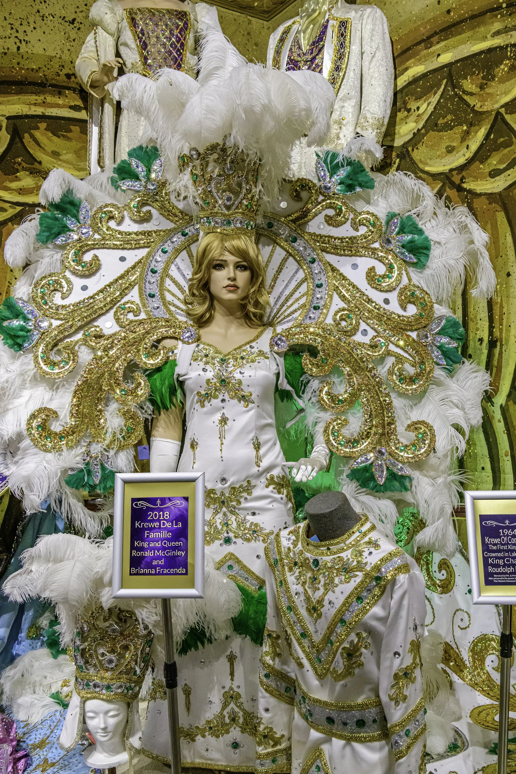 mardi_gras_museum_ahhee_photography-58.jpg
