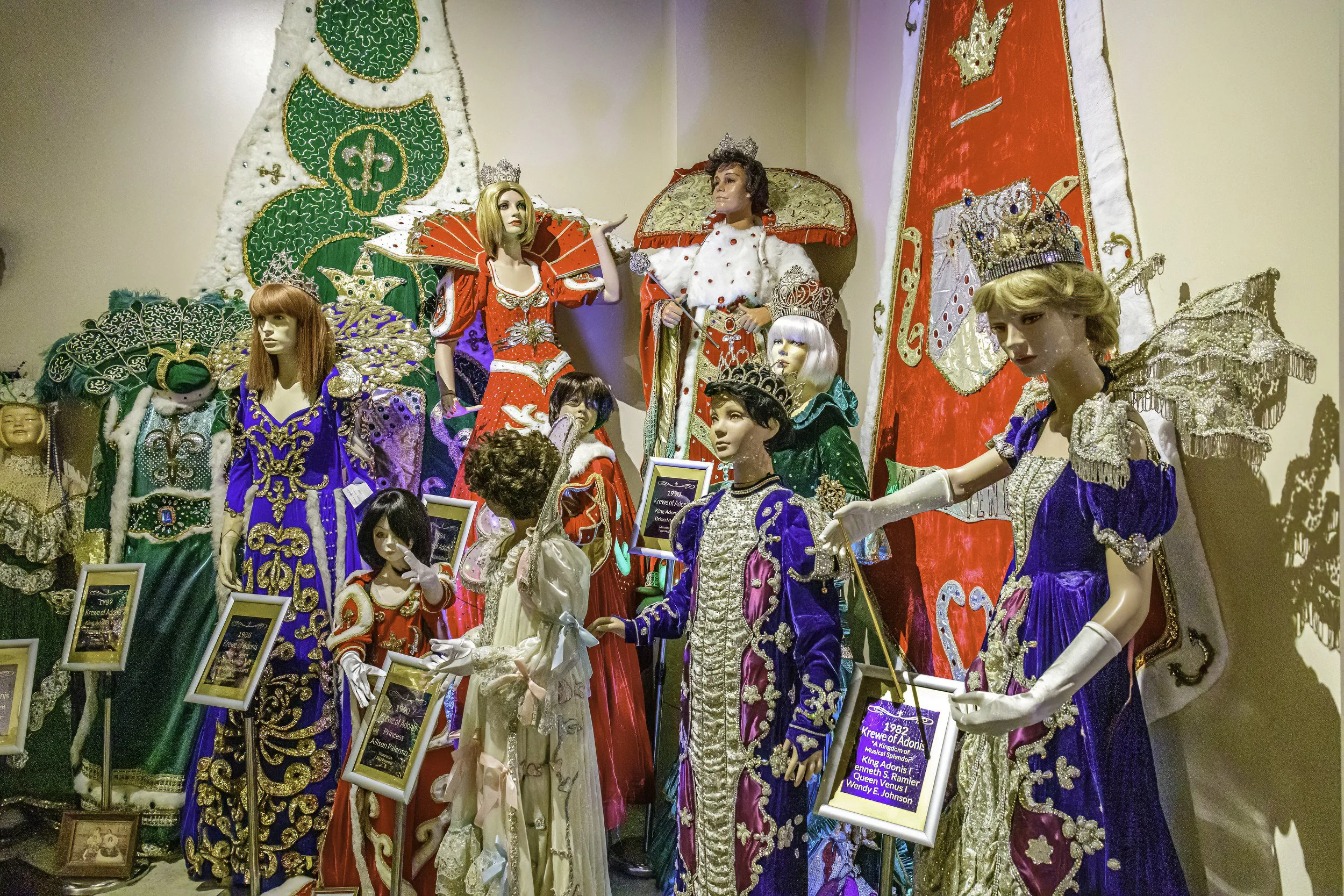 mardi_gras_museum_ahhee_photography-22.jpg