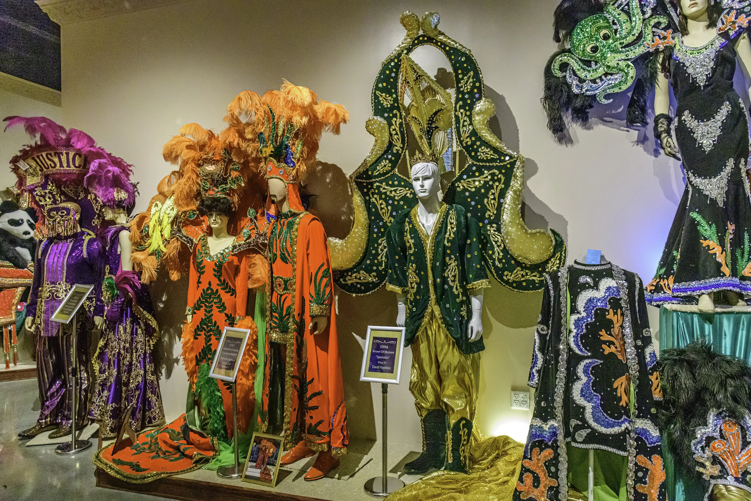 mardi_gras_museum_ahhee_photography-35.jpg