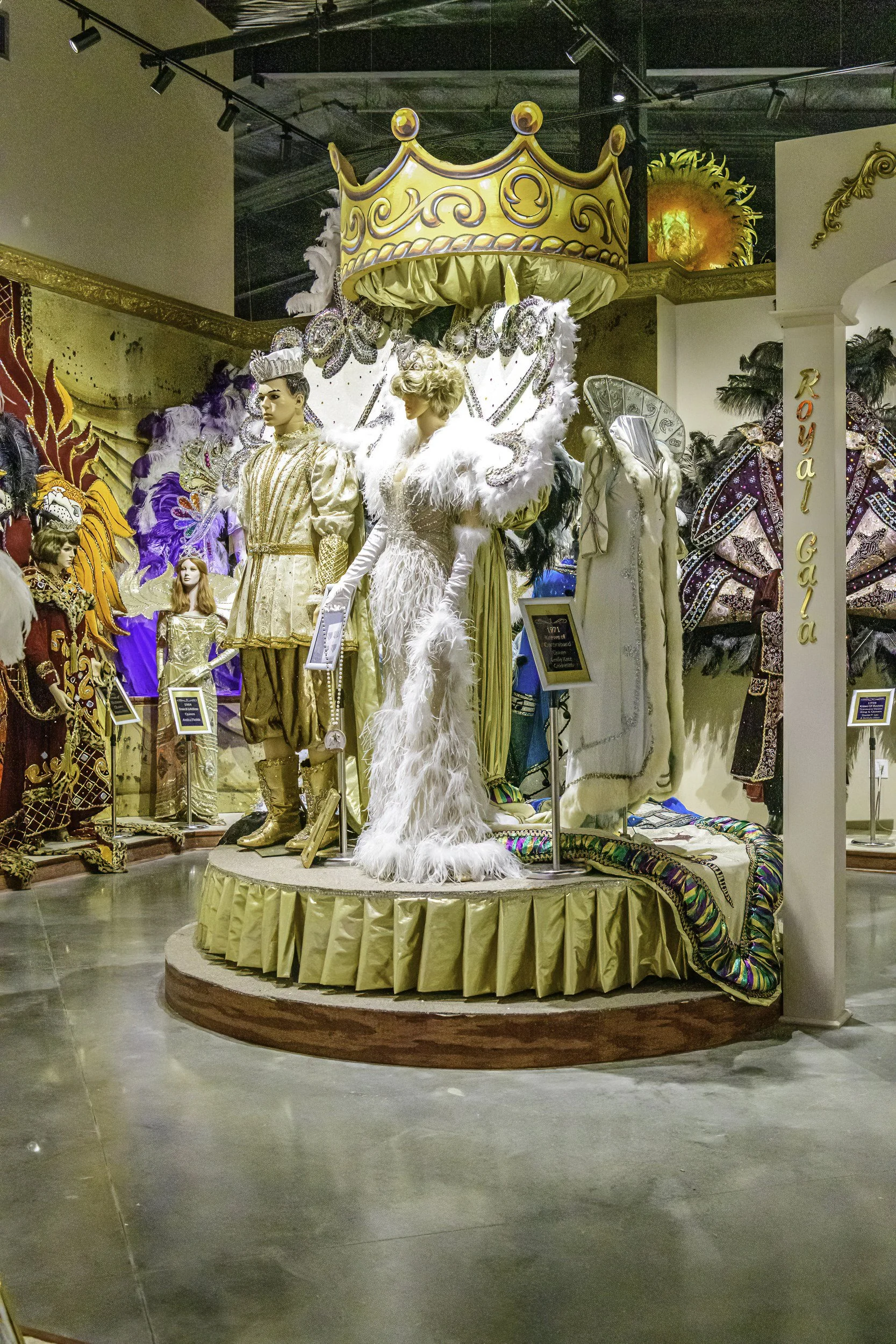 mardi_gras_museum_ahhee_photography-46.jpg