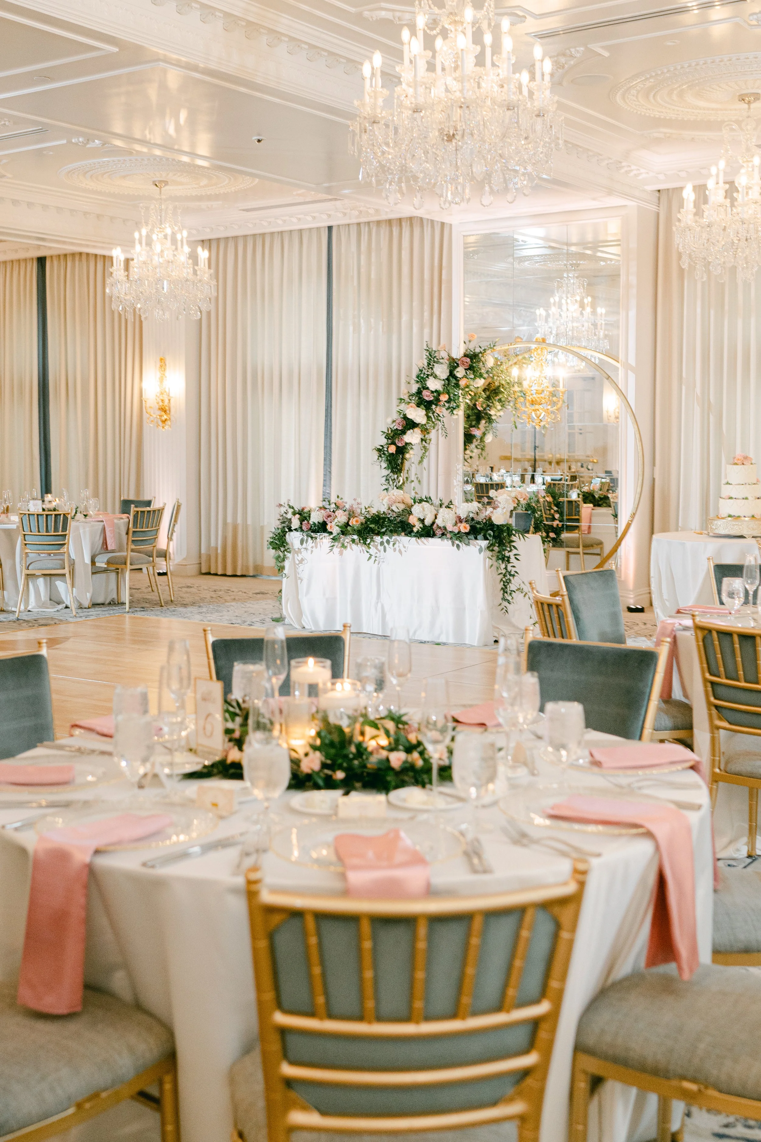 Sydney and Bode Hotel Carmichael Wedding Alison Mae PhotographyAMP02023.jpg