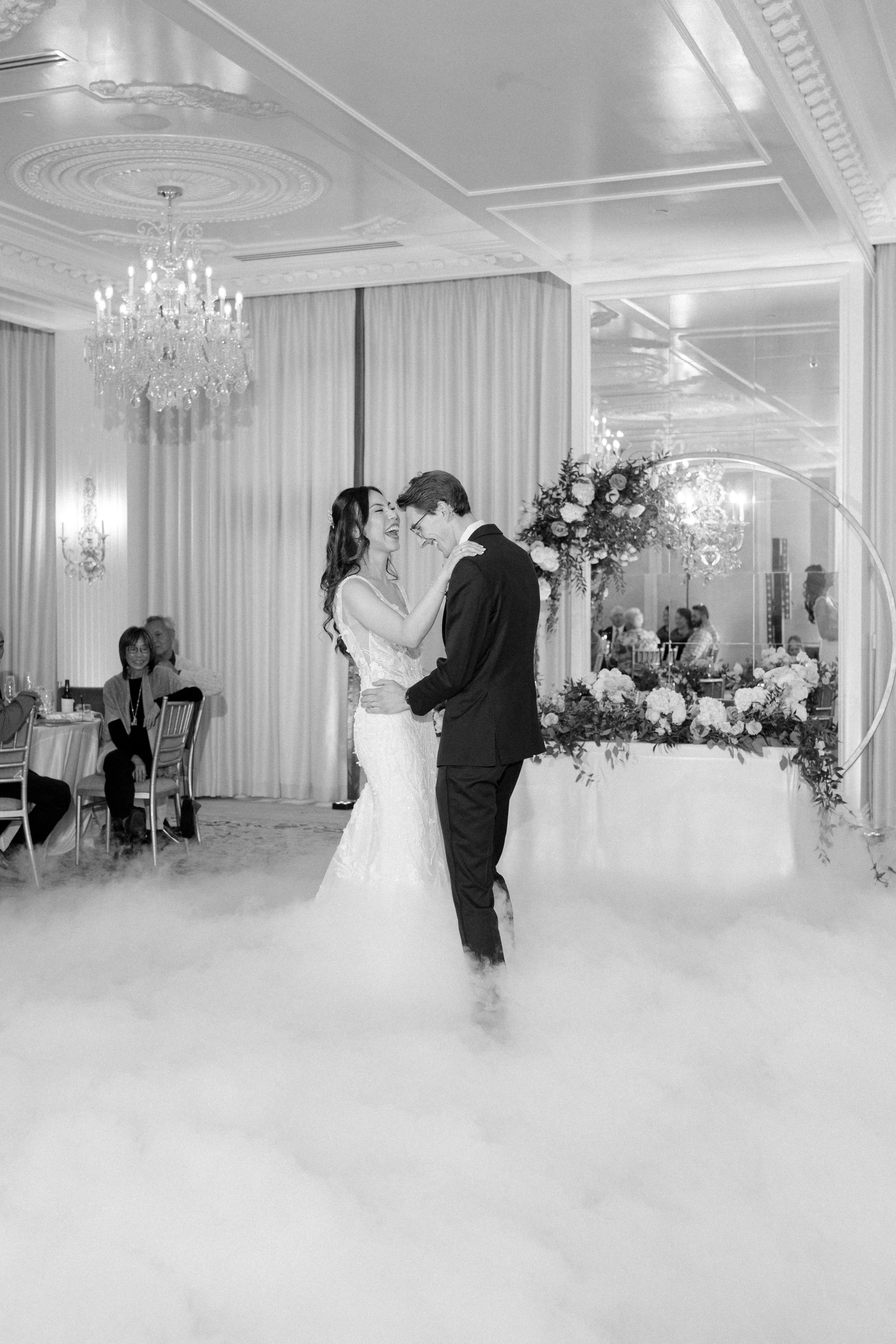 Sydney and Bode Hotel Carmichael Wedding Alison Mae PhotographyAMP02140.jpg