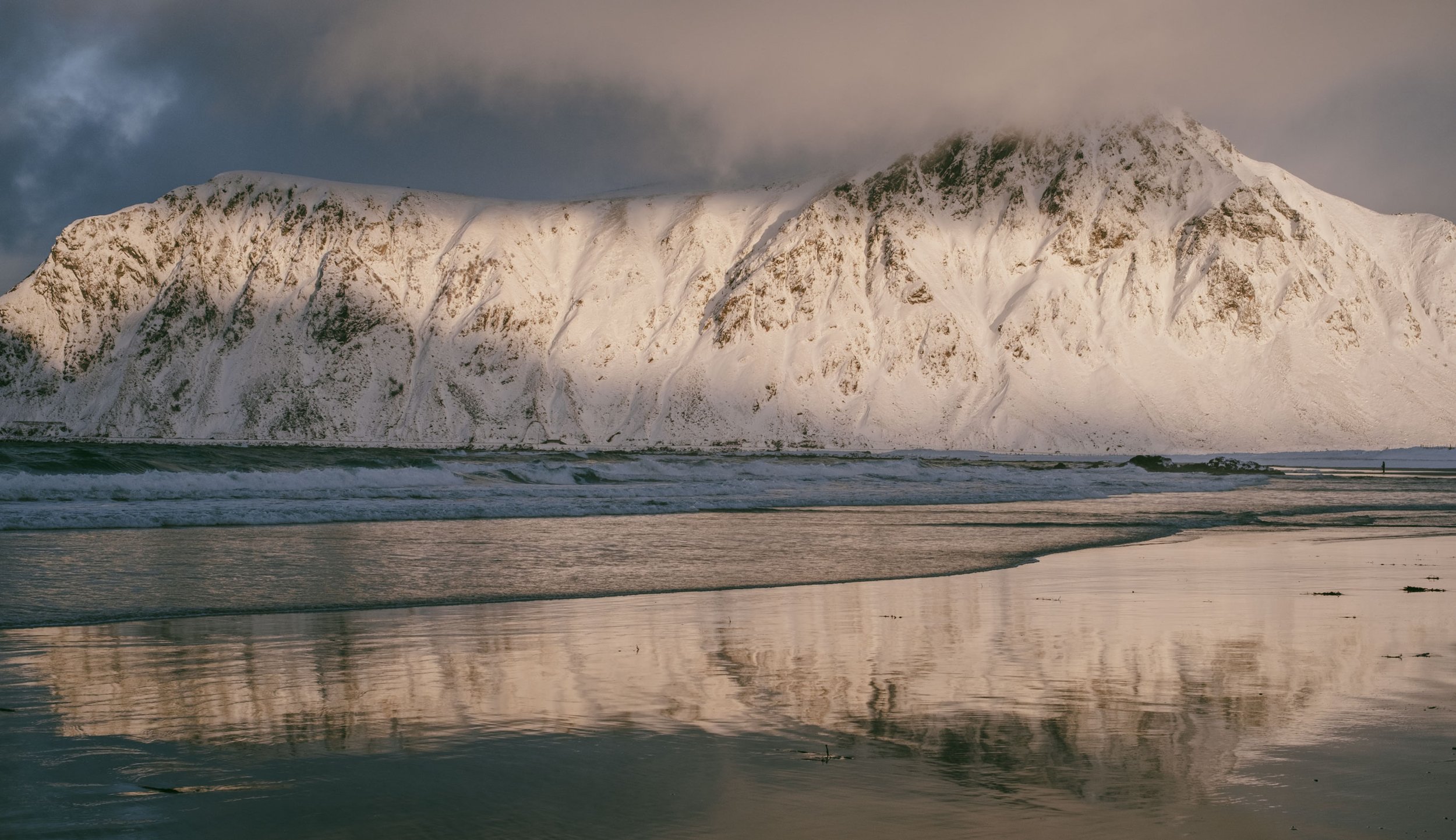 Une plage dans les Lofoten