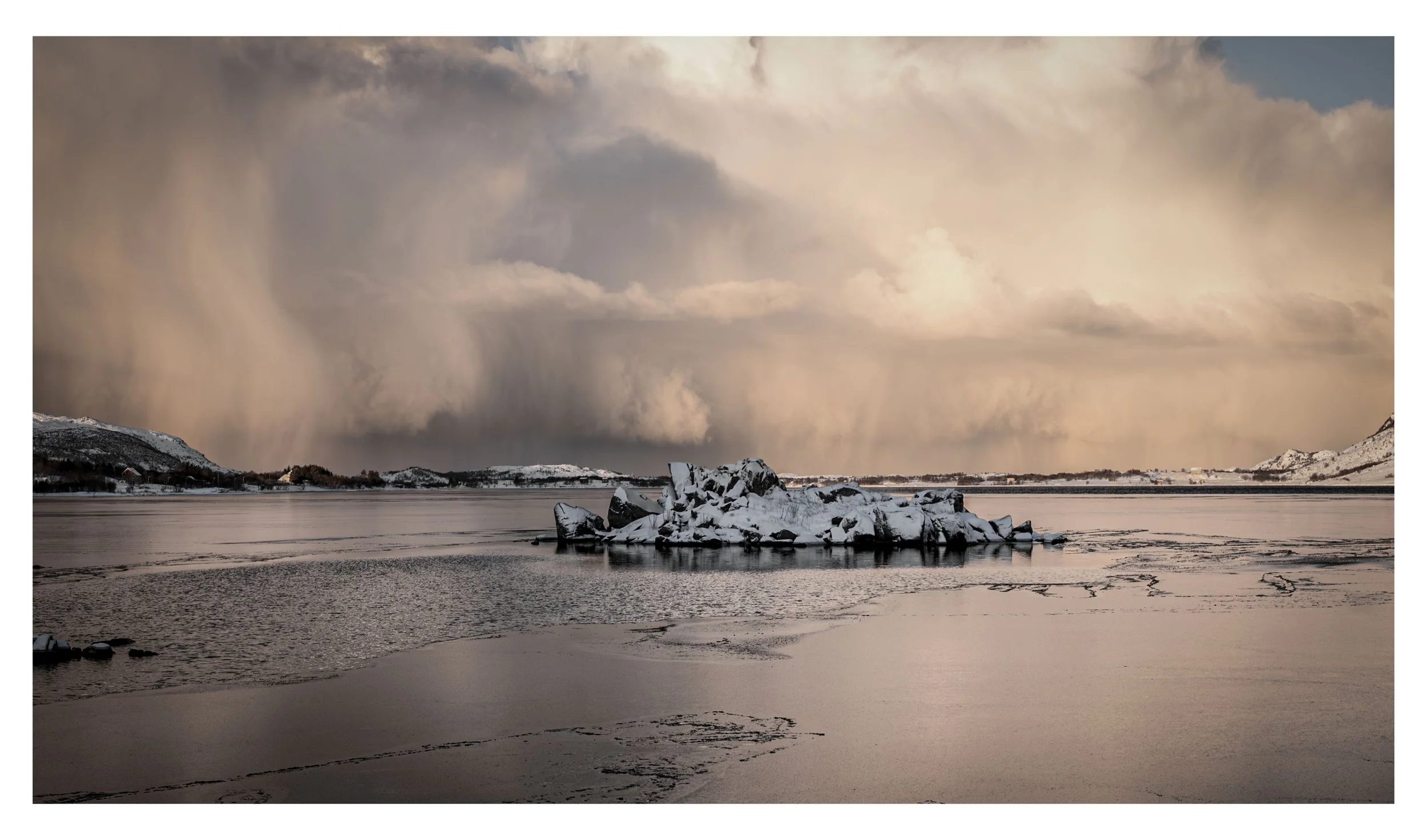 ©OBS-Norway-landscape-Clouds.jpg