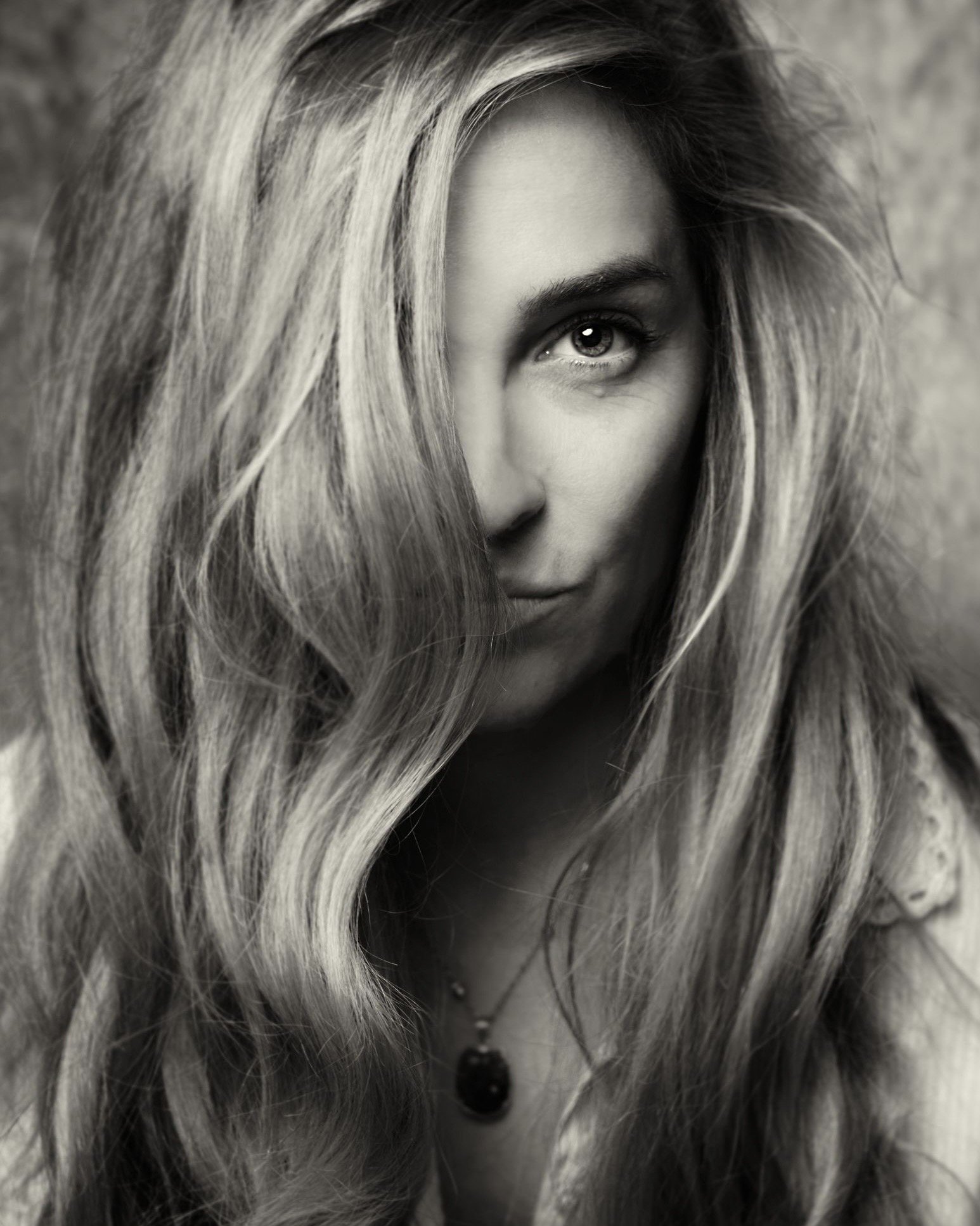 Emily Van Bel, comédienne