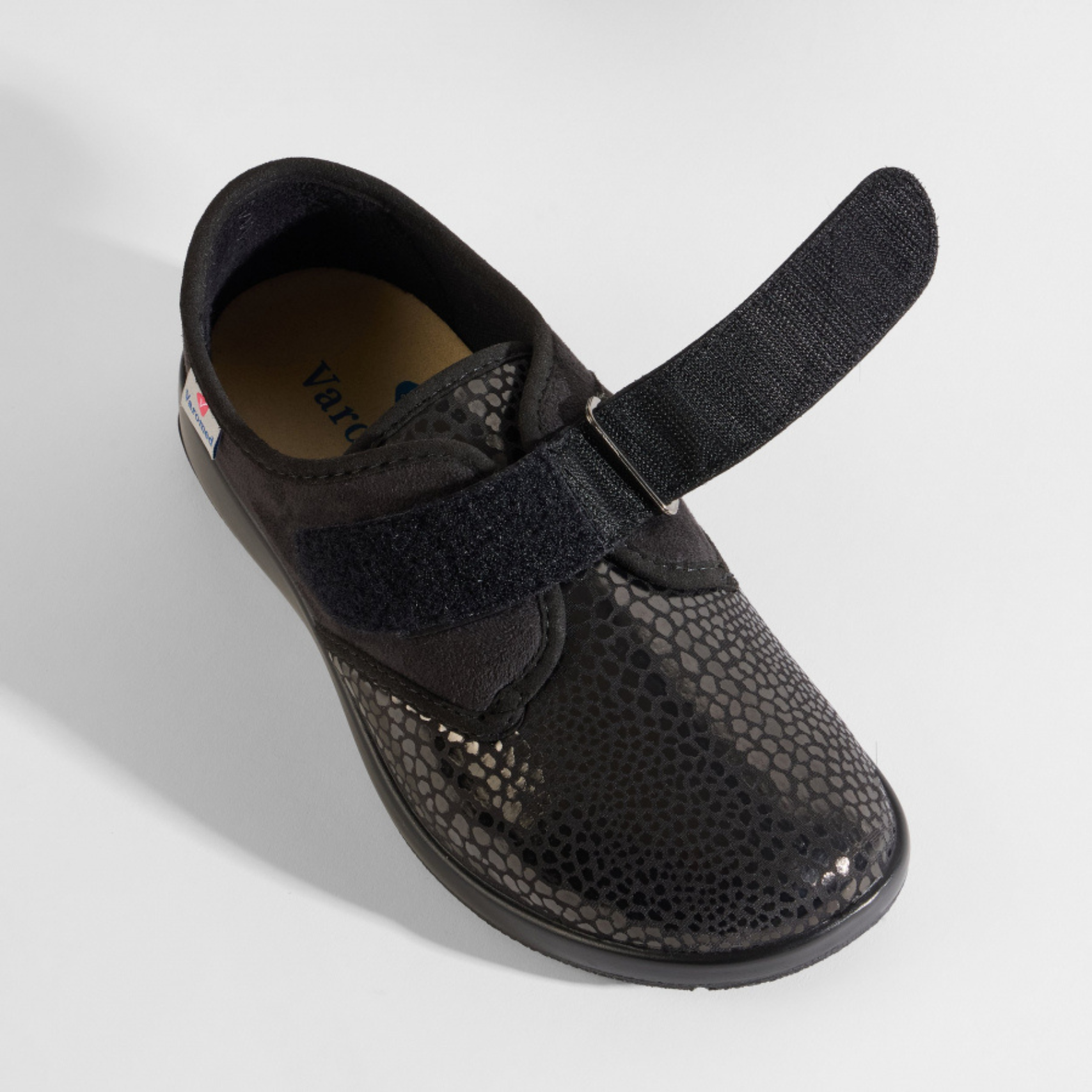 Zürich_Strechschuh_(3)[1].png