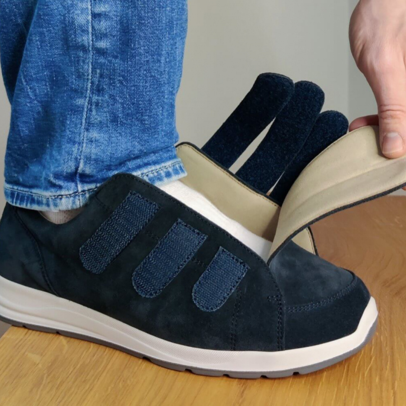 Chico_Klettschuh_(2)[1].png
