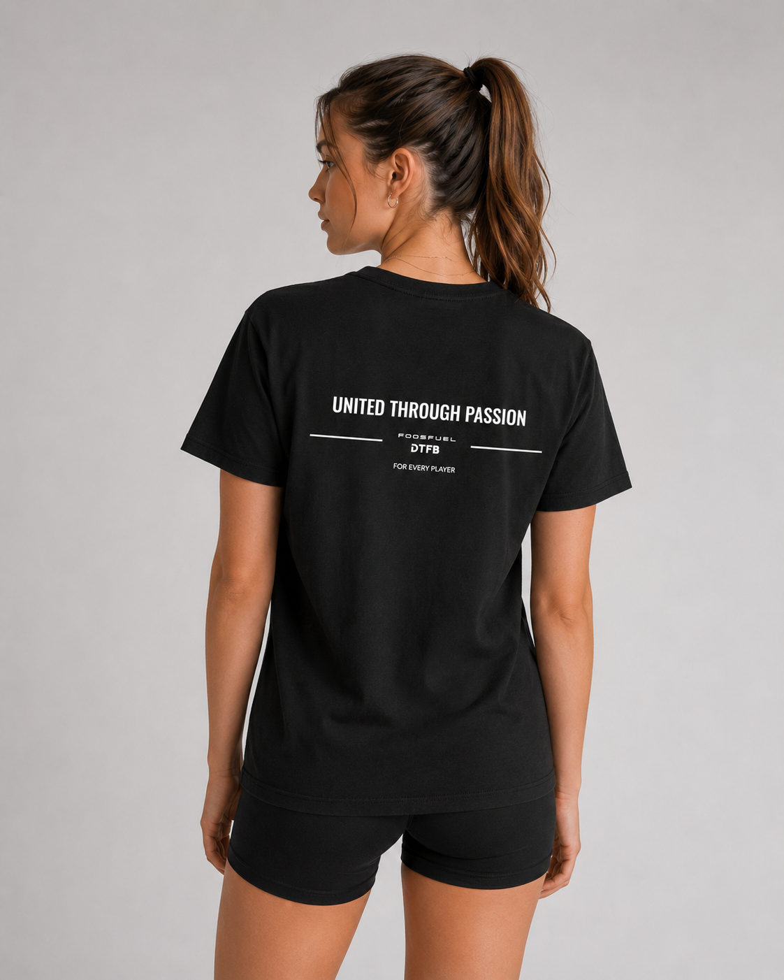 Damen Model rücken.png