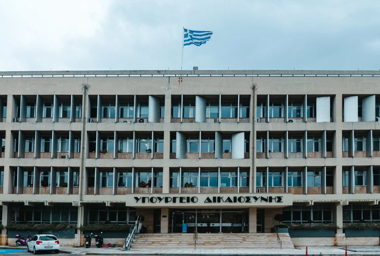 Όλα έτοιμα για τη μεταφορά ύλης στους δικηγόρους. Το Υπουργείο Δικαιοσύνης ανταποκριθηκε άμεσα με την έκδοση της σχετικής απόφασης. Ένα ακόμα βήμα για την επιτάχυνση απονομής της Δικαιοσύνης.