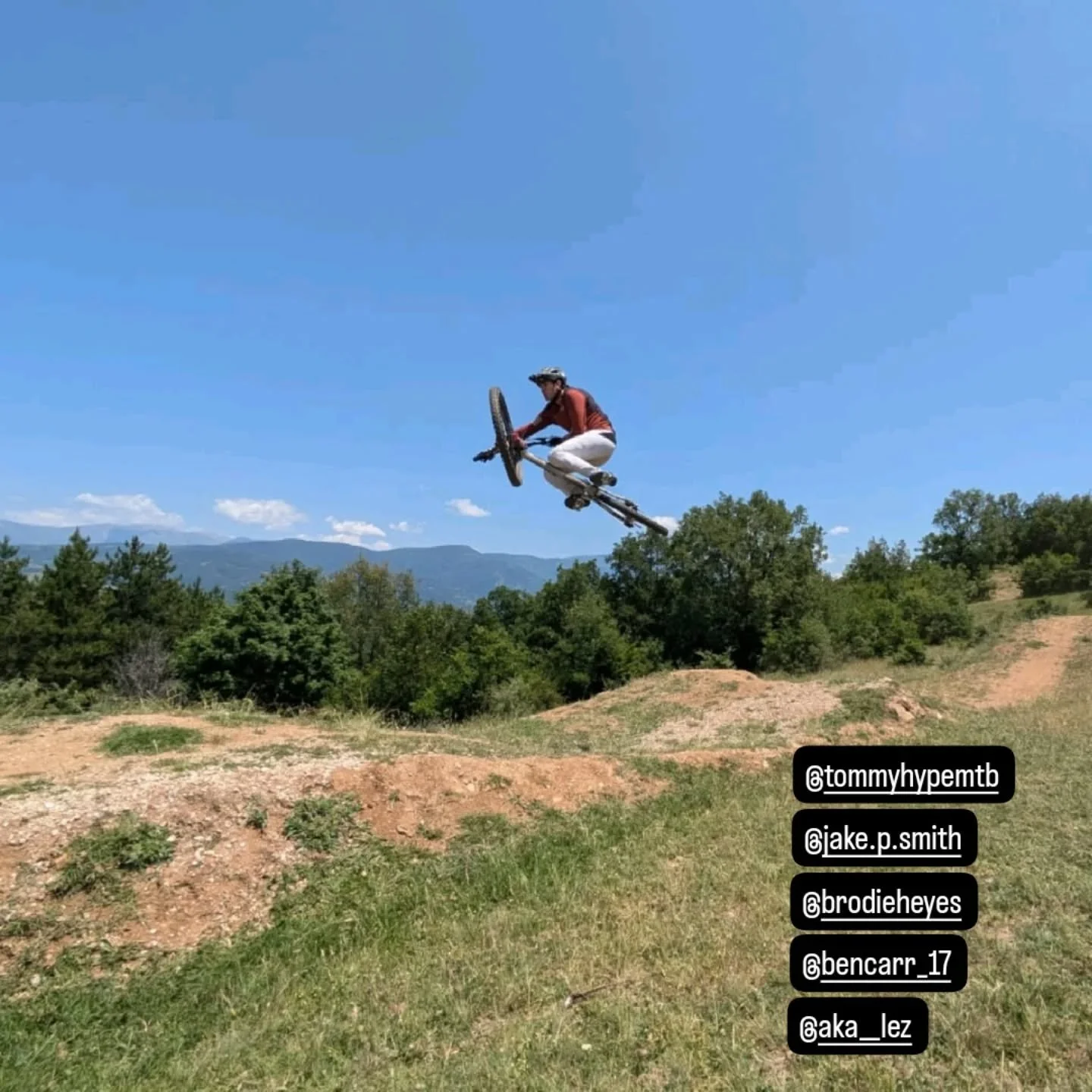 Absolutely class having @tommyhypemtb and crew out. Covered everything from high alpine routes to local Enduro laps.
Head over to Tommy's YouTube to see the highlights if you haven't already.
Everything was fast, everything was hectic, loved every se