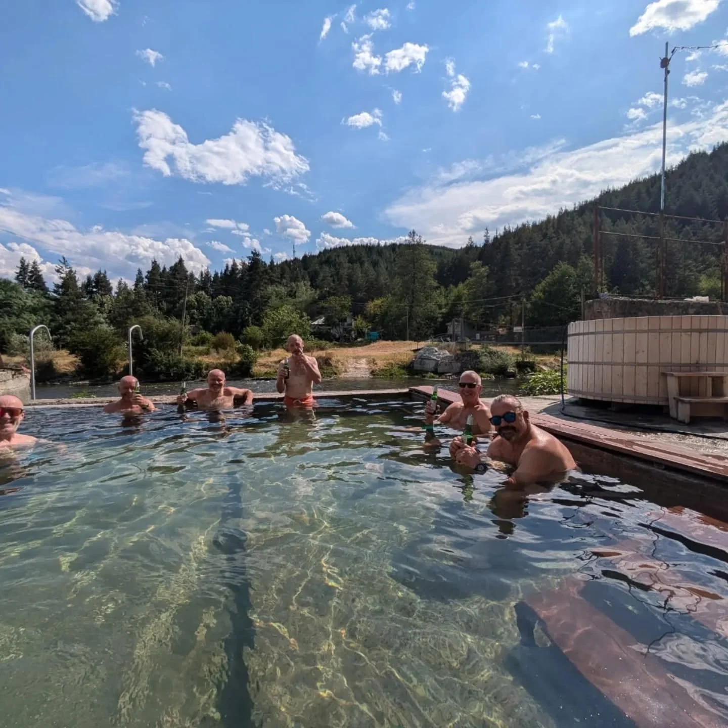 Hot springs have become a post ride essential..
You get to pick your vibe, whether that's authentic and rustic or 5 star luxury. Or just jump in the local fountain 😂