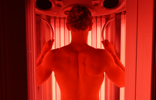 FULL BODY RED LIGHT THERAPY