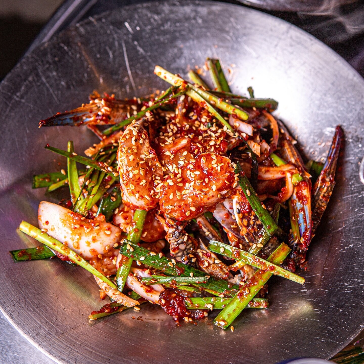 Never tried Yangnyeom Gejang? You're missing out! It's our signature dish that once you try, you can't stop. Give it a go! 🦀🌶️ 

📍SULIYA GOGIYA 

#MustTry #Spicymarinatedrawcrab #Lidcombebbq #술이야고기야 #리드컴맛집 🇰🇷🇦🇺