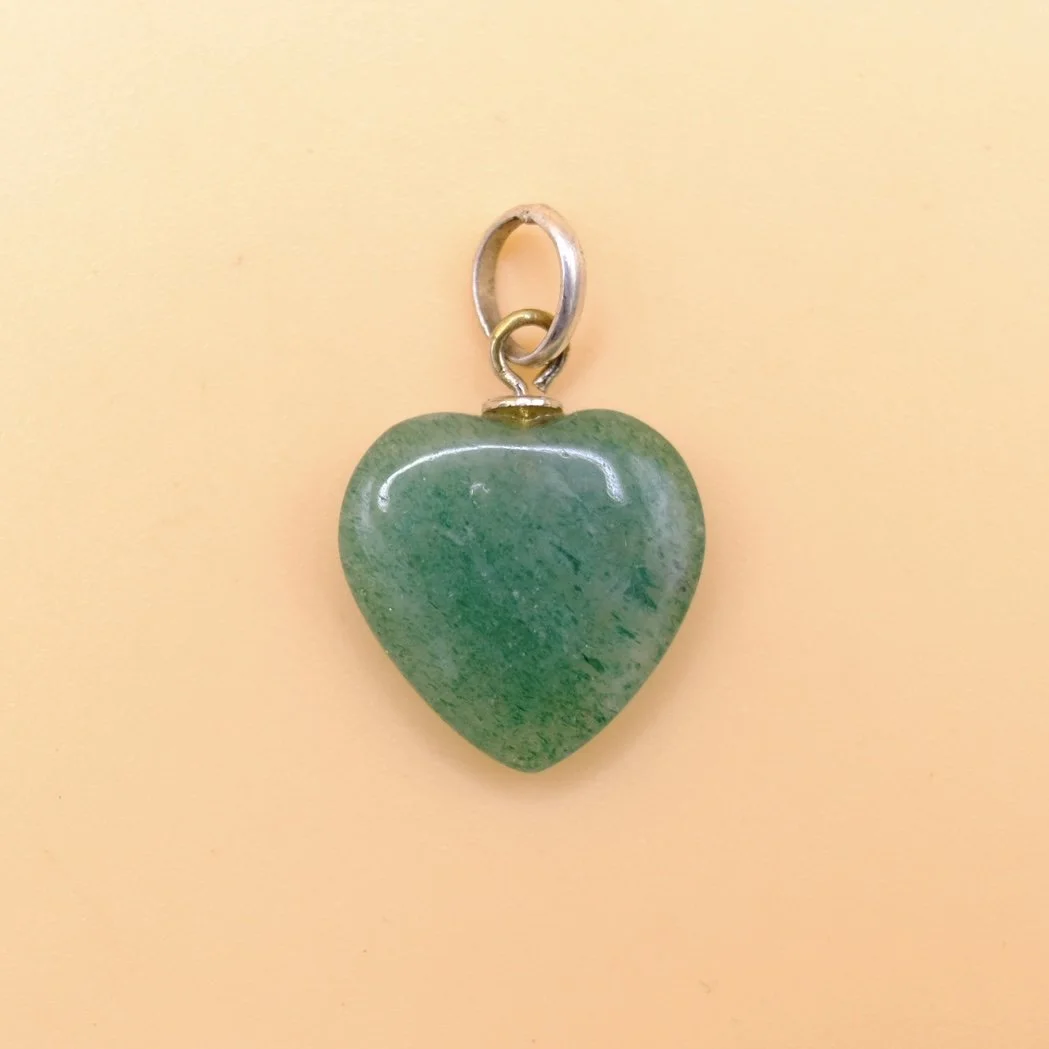 BVL1066-jade-heart-pendant.jpg