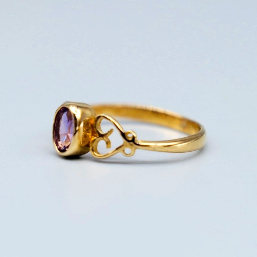SR47+amethyst+heart+ring+side+.jpg
