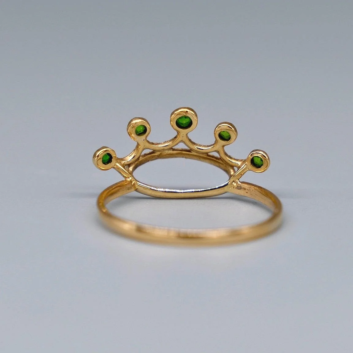 BVL382+demantoid+garnet+crown+back.jpg