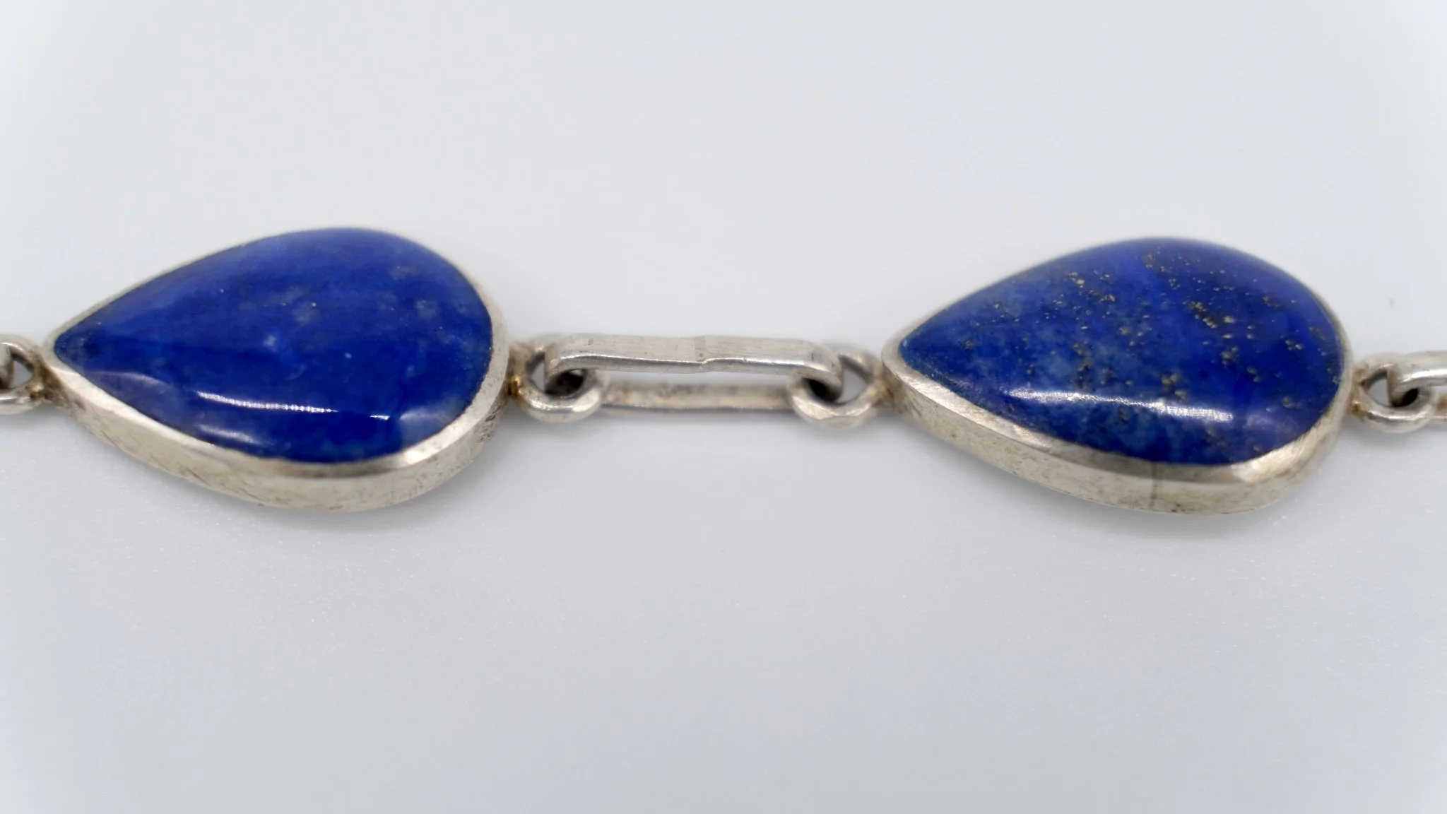 BVL143 lapis silver close.jpg