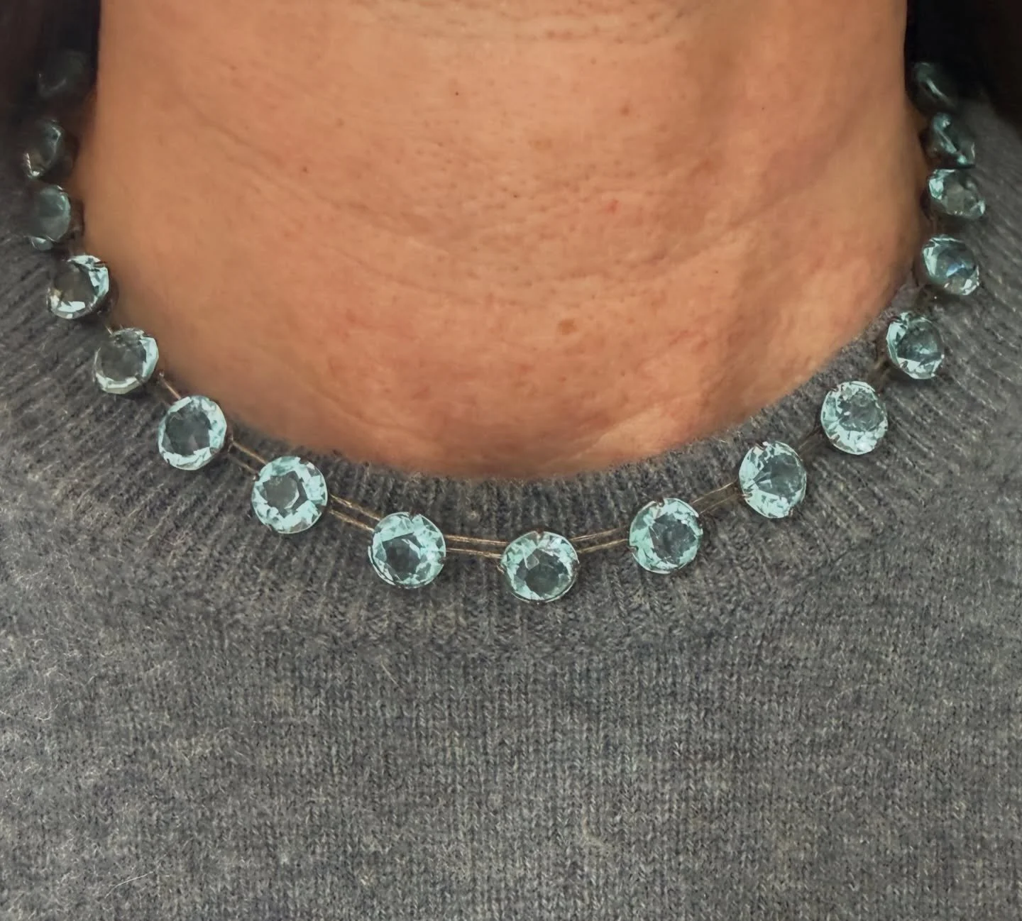Blue skies are back in London! Time for the sparkly stuff 💎 

Antique blue paste rivi&egrave;re necklace - linked in highlights xx