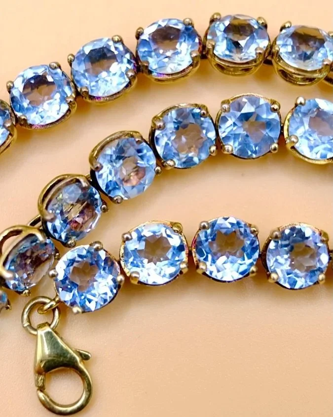 Nothing but blue skies here 🩵💙

#bluetopaz #bluetopazjewellery #bluetopazjewelery #tennisbracelet