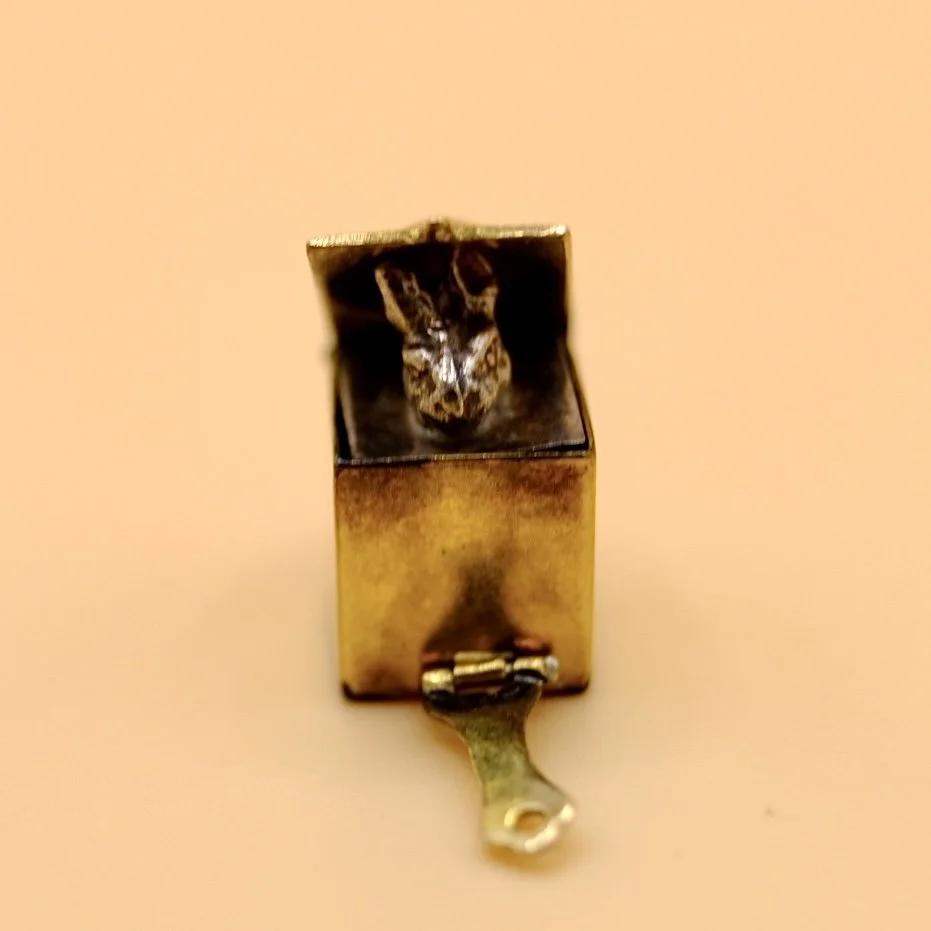 BVL1005-rabbit-in-a-box-charm.jpg
