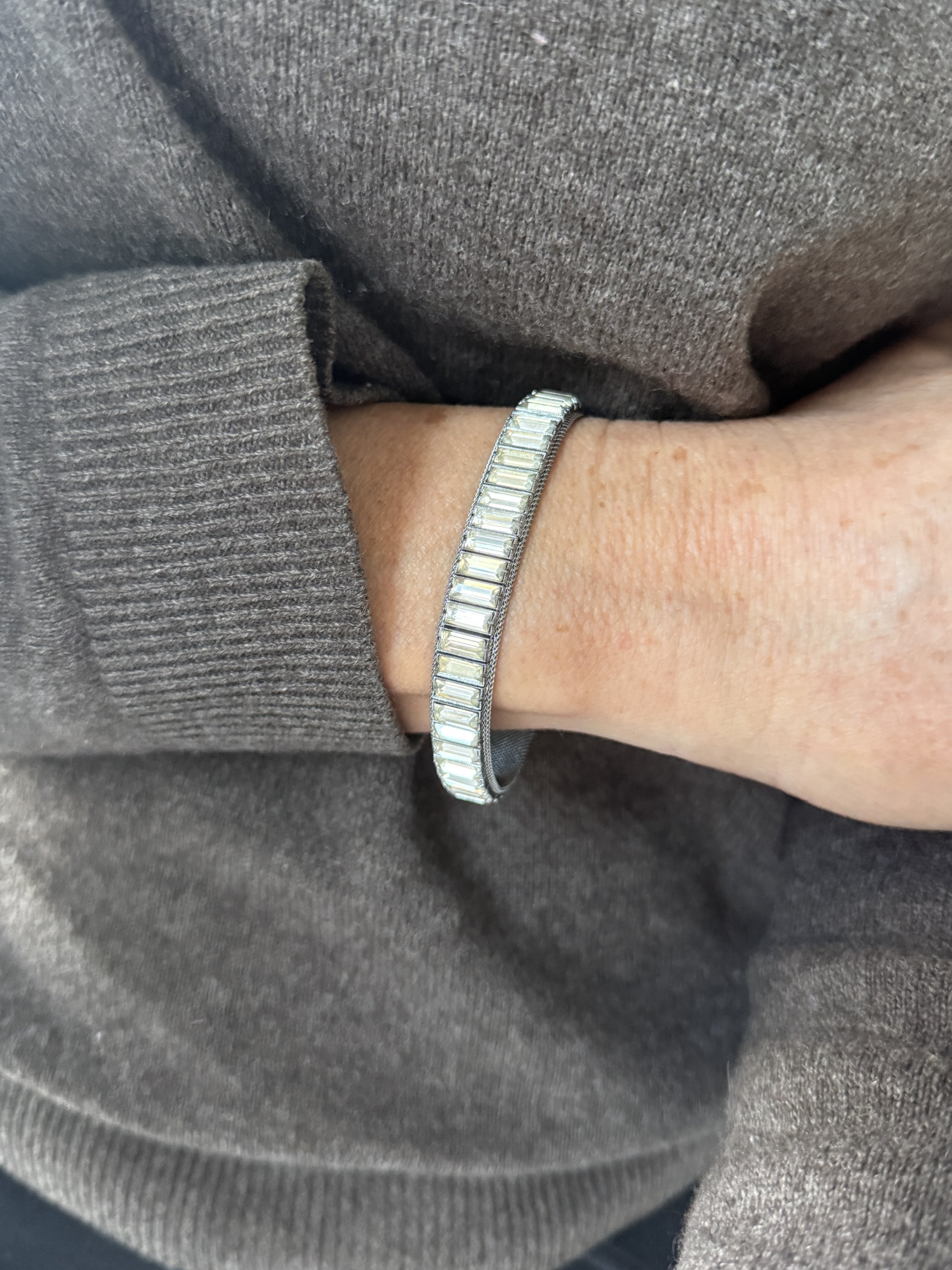 BVL765 baguette paste worn.jpg