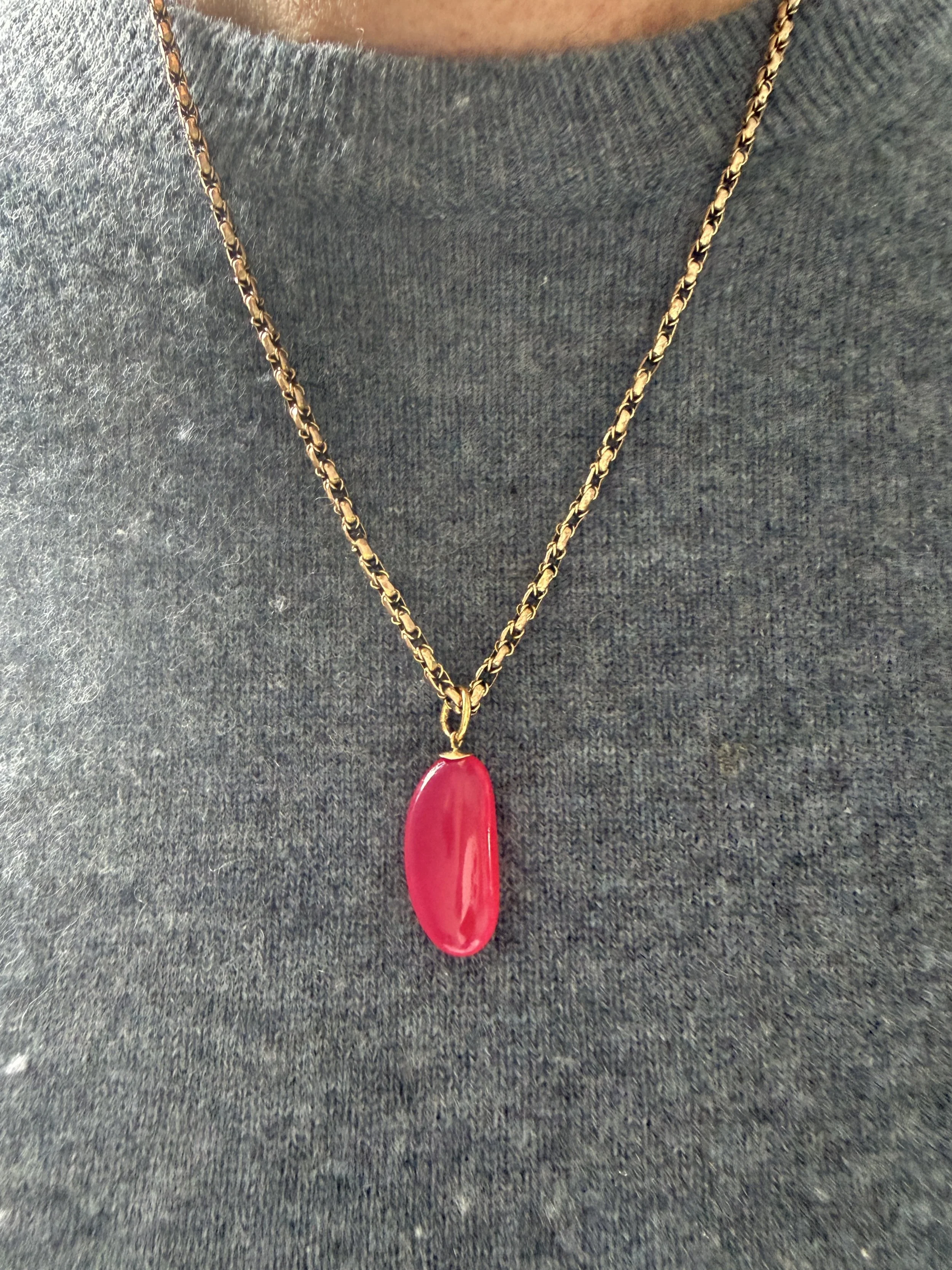 BVL1074-pink-chalcedony-bean-worn.jpg