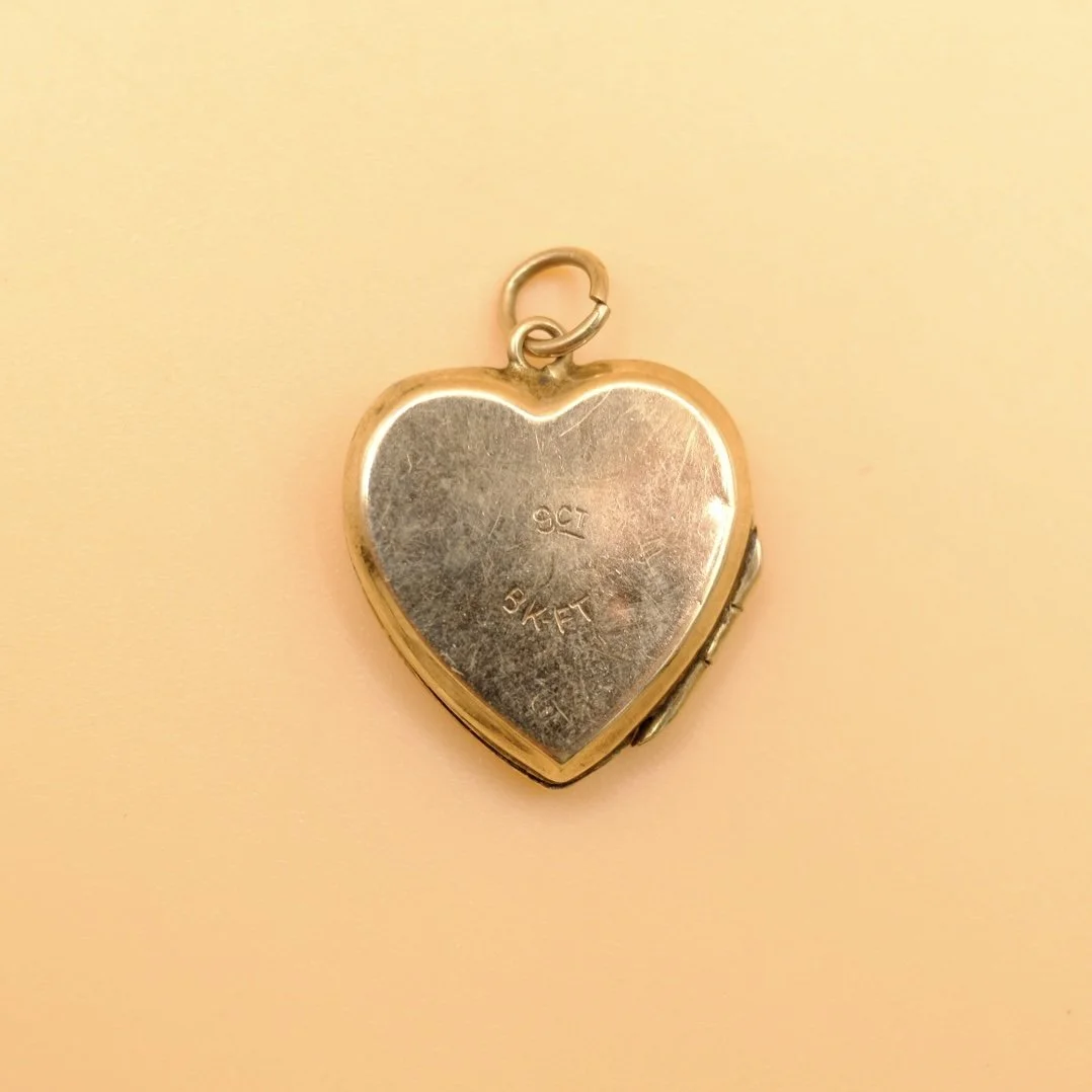 BVL1237-engraved-heart-locket-back.jpg