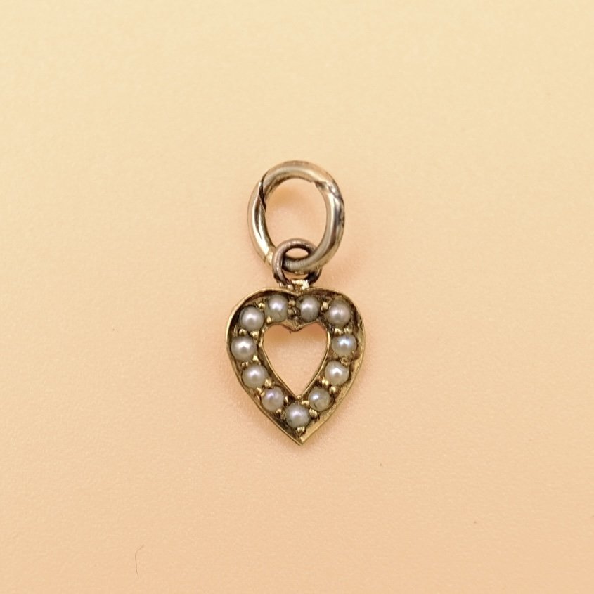 BVL1071-pearl-heart-charm.jpg