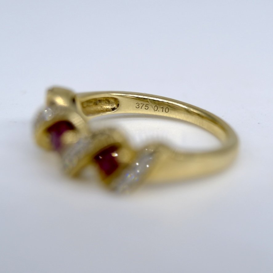 BVL587 ruby diamond swirl marks.jpg
