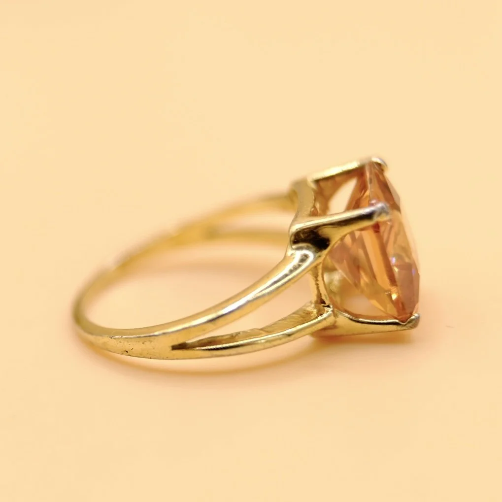 BVL1208-square-peach-ring-side.jpg