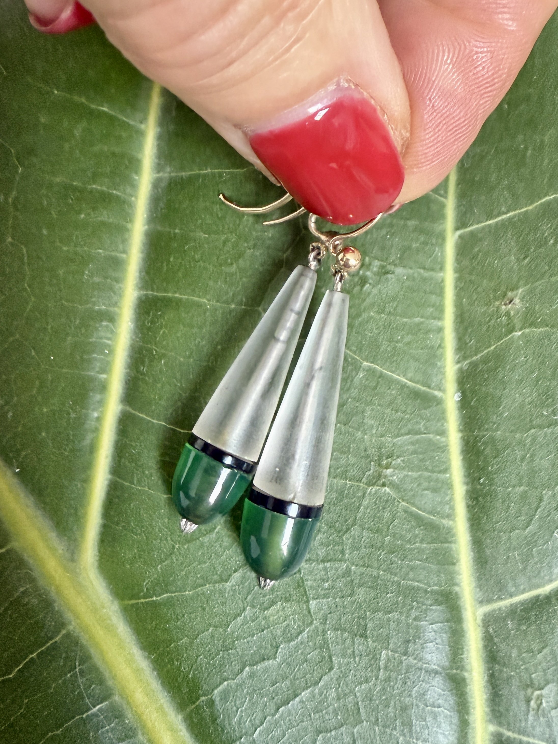 BVL725 clear & green crystal drops held.jpg
