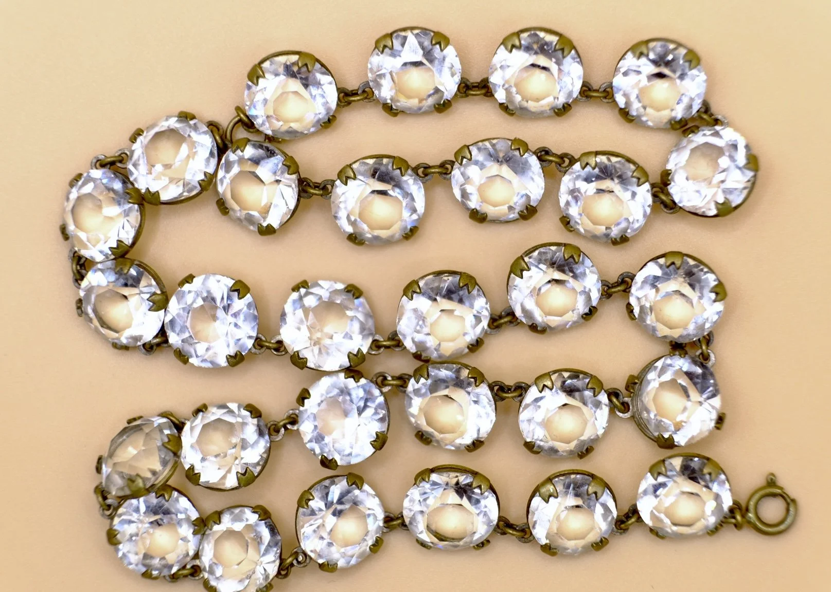 BVL1020-clear-paste-rivière-necklace.jpg
