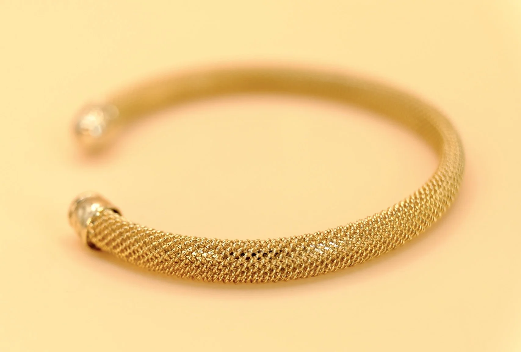 BVL1239-gold-tone-torque-bangle-side2.jpg