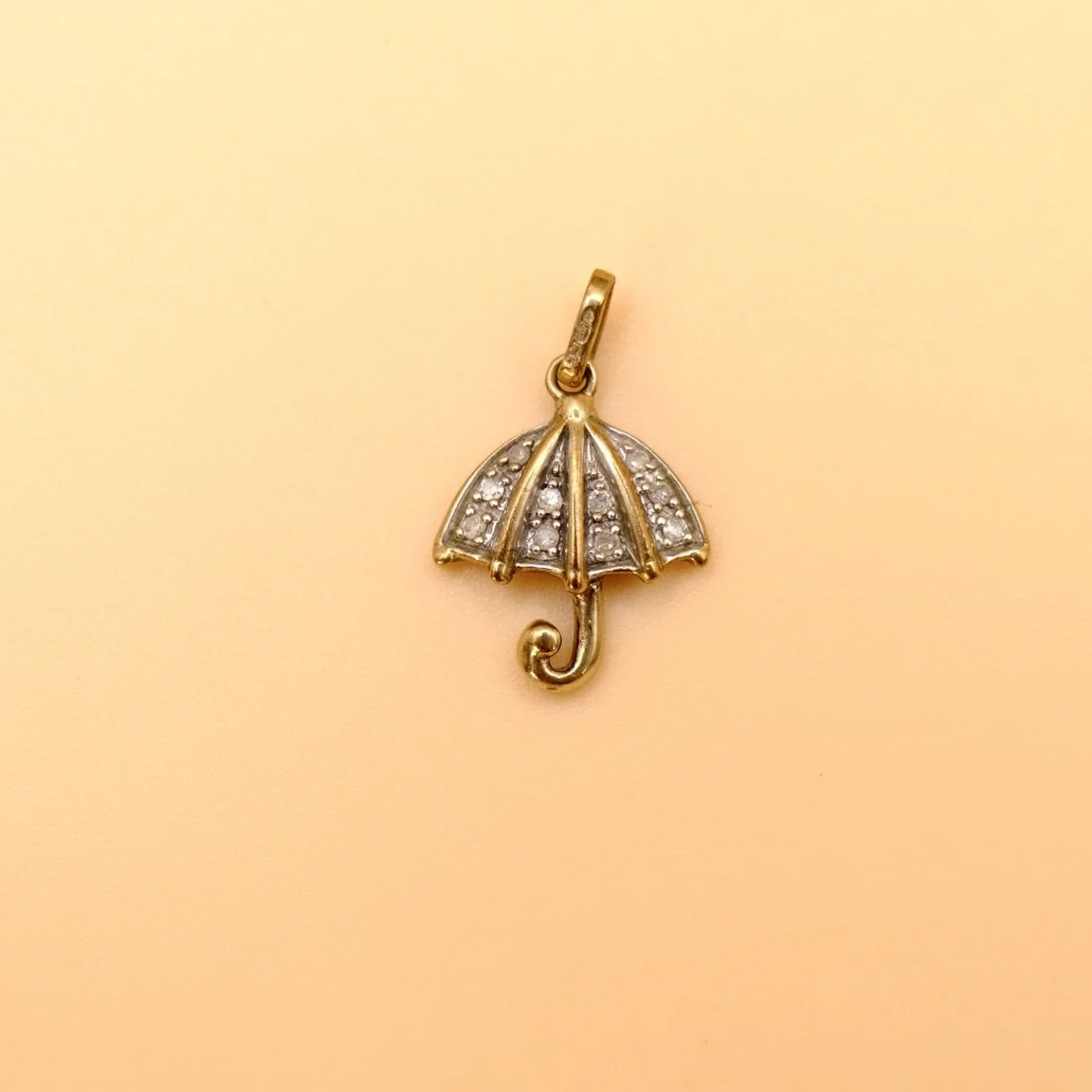 BVL1230-gold-diamond-umbrella-charm.jpg