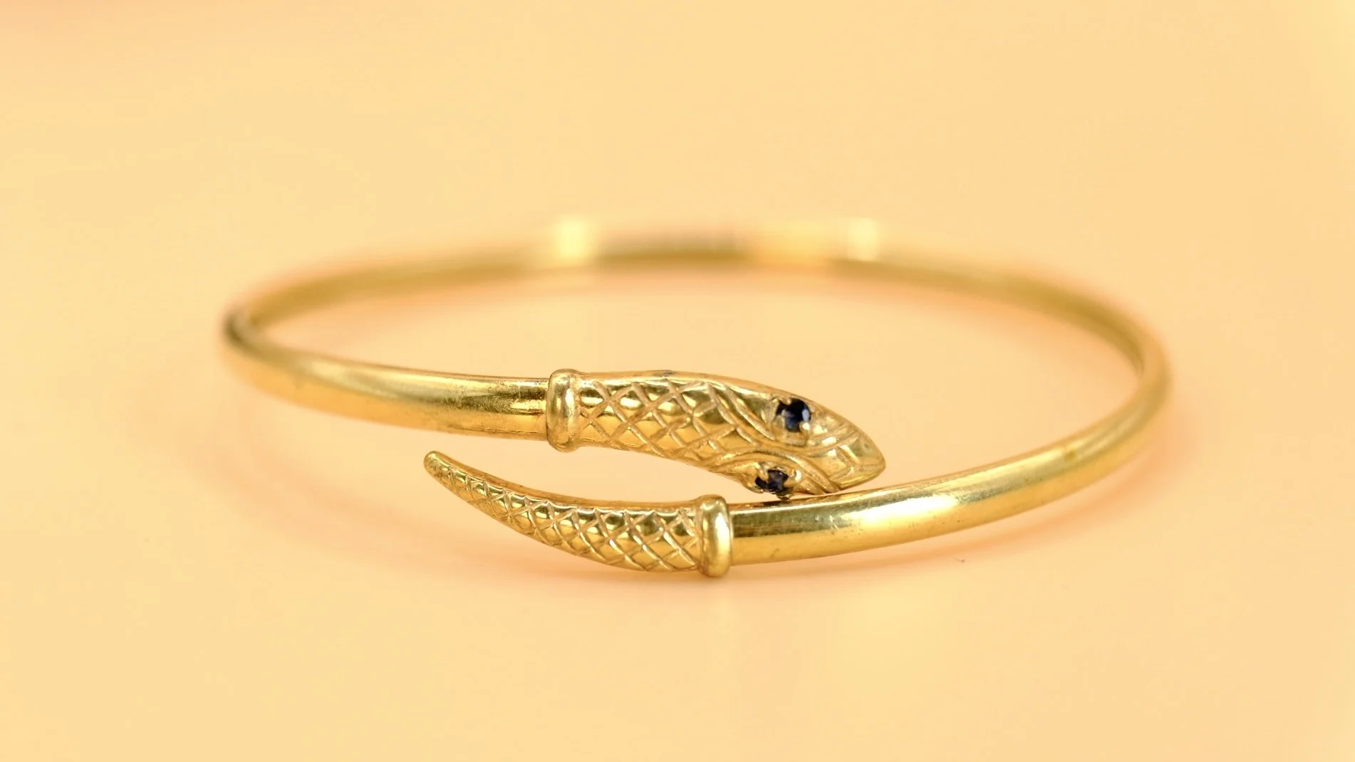 BVL1193-snake-bangle-front.jpg
