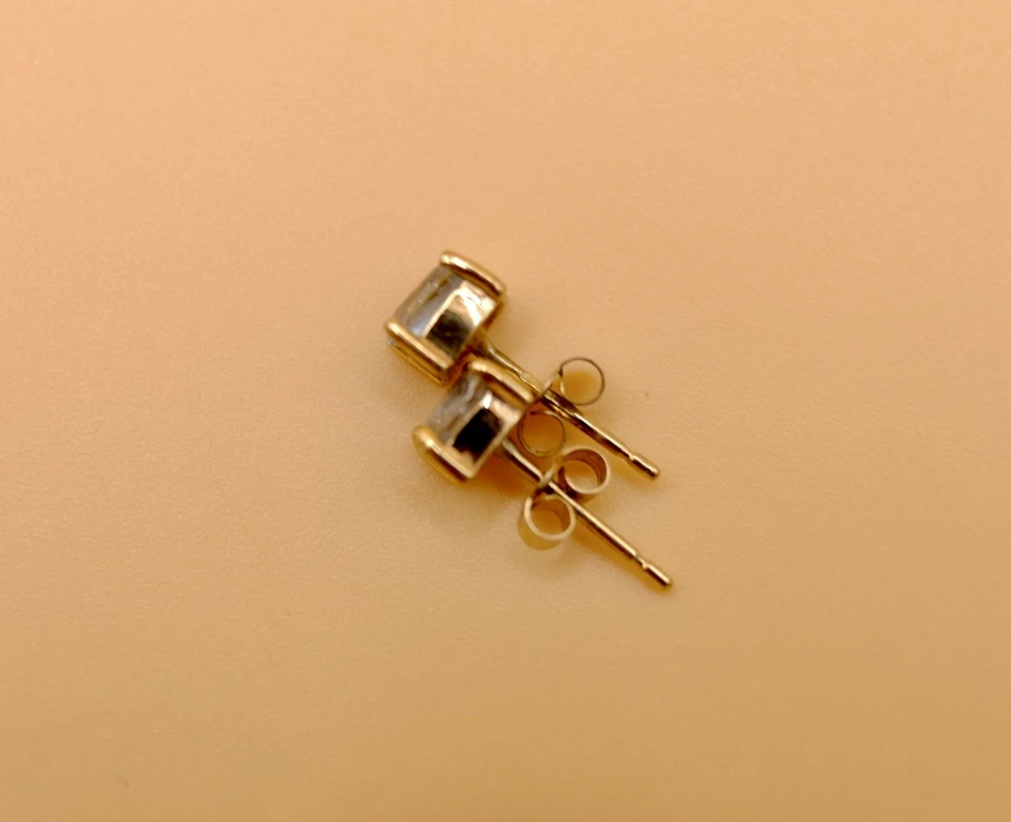 BVL806-topaz-studs-side.jpg