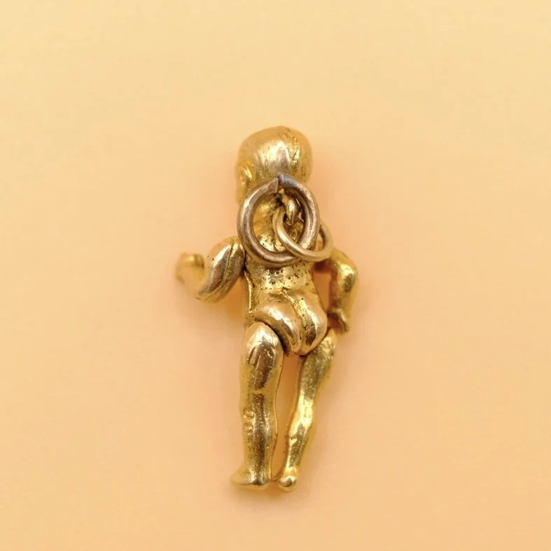 BVL1110-9ct-doll-pendant-back.jpg