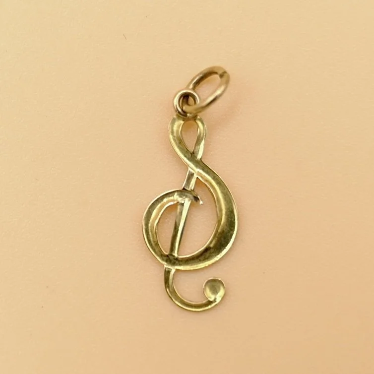 BVL999-9ct-treble-clef-charm-back.jpg