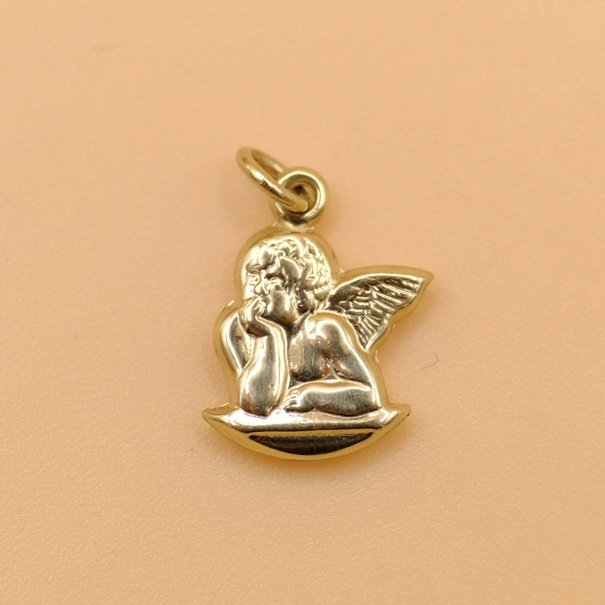 BVL1033-9ct-angel-charm-back.jpg
