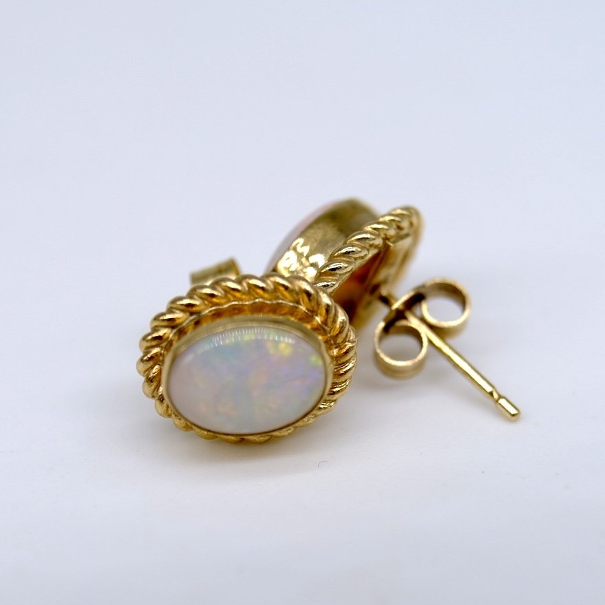 BVL585 opal studs.jpg