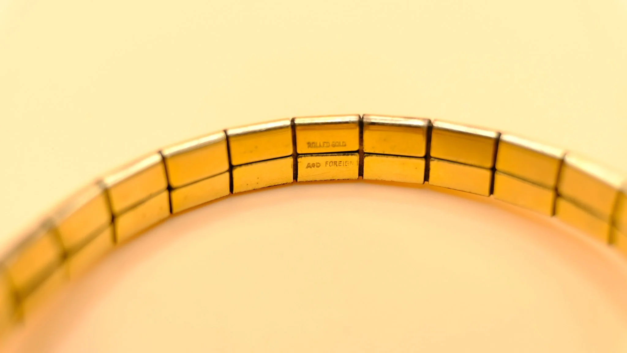 BVL1167-double-snake-bangle-marks.JPG